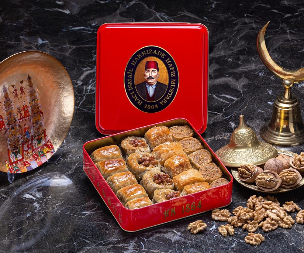 Walnut Baklava Assortment (S Metal Box)