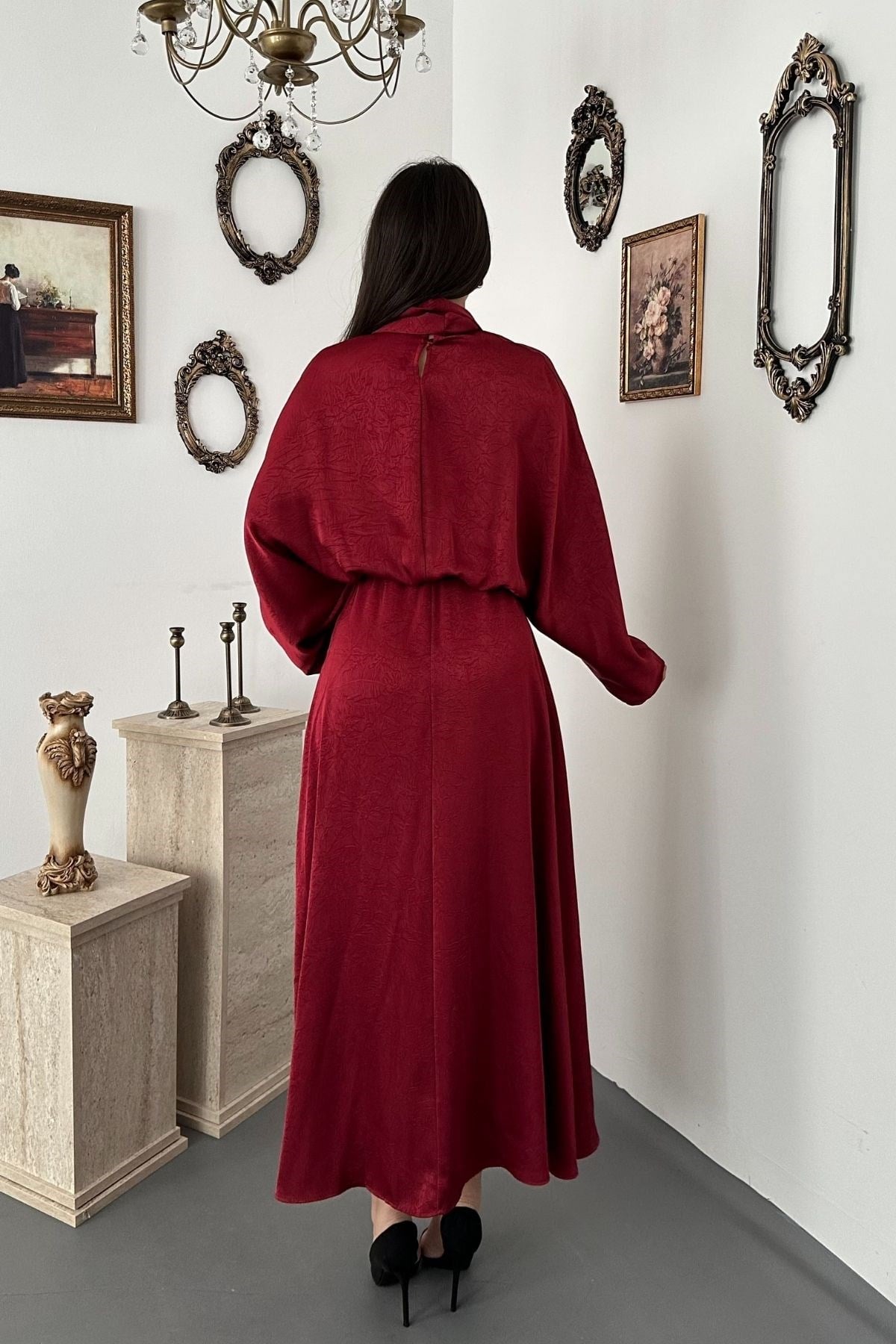 Bordo Jakarlı Saten Elbise