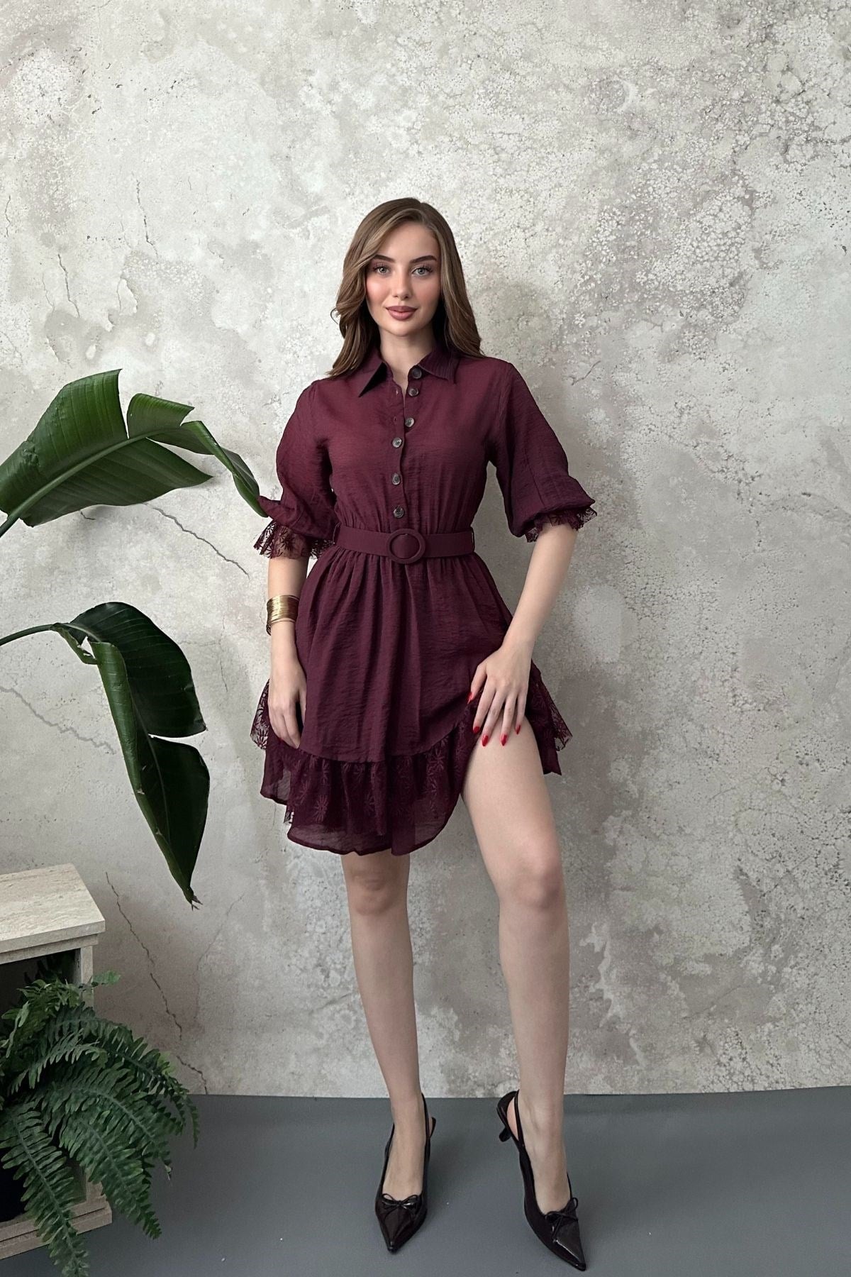 Bordo Önü Patlı Dantelli Elbise