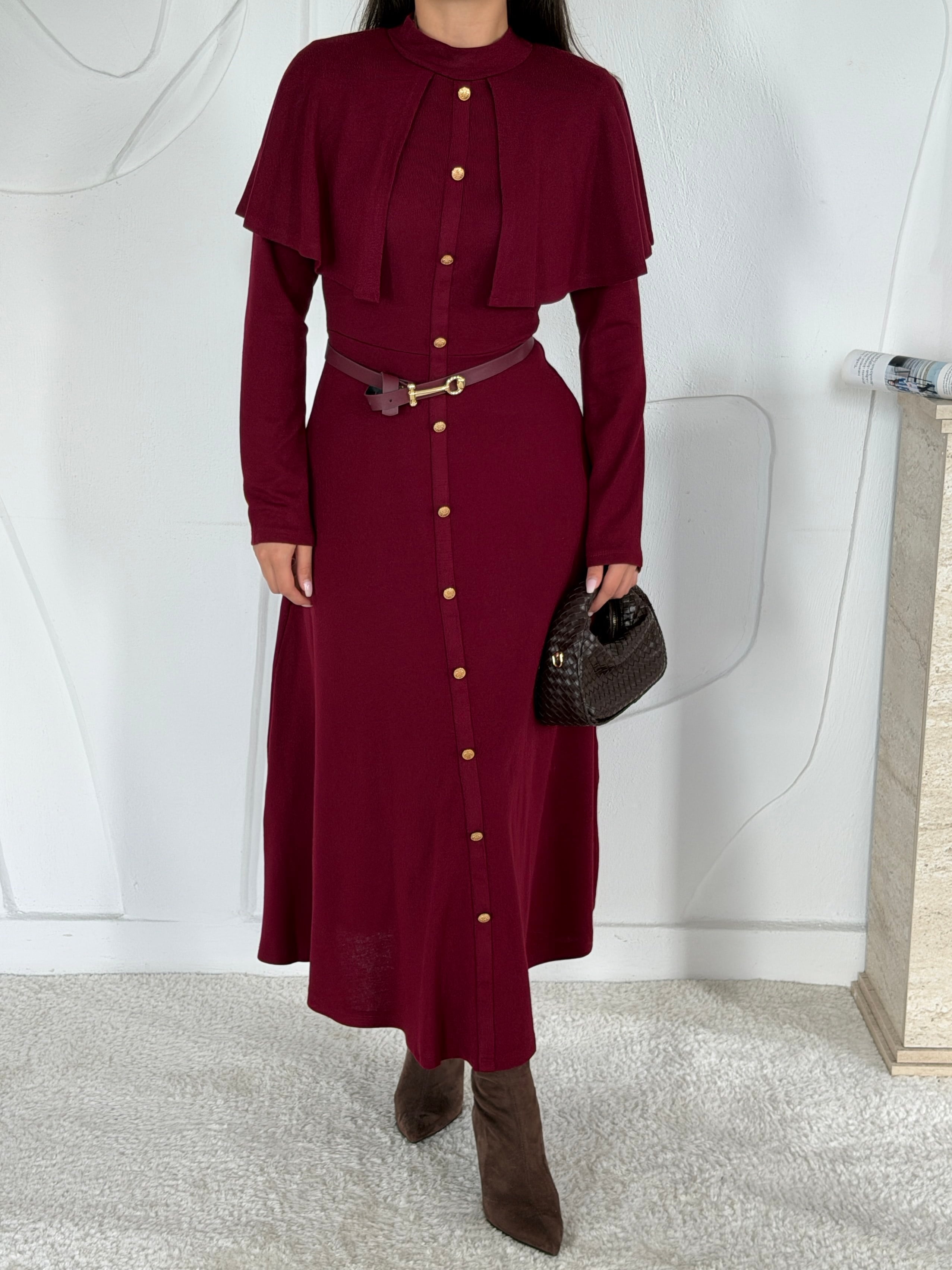 Bordo Pelerinli Elbise