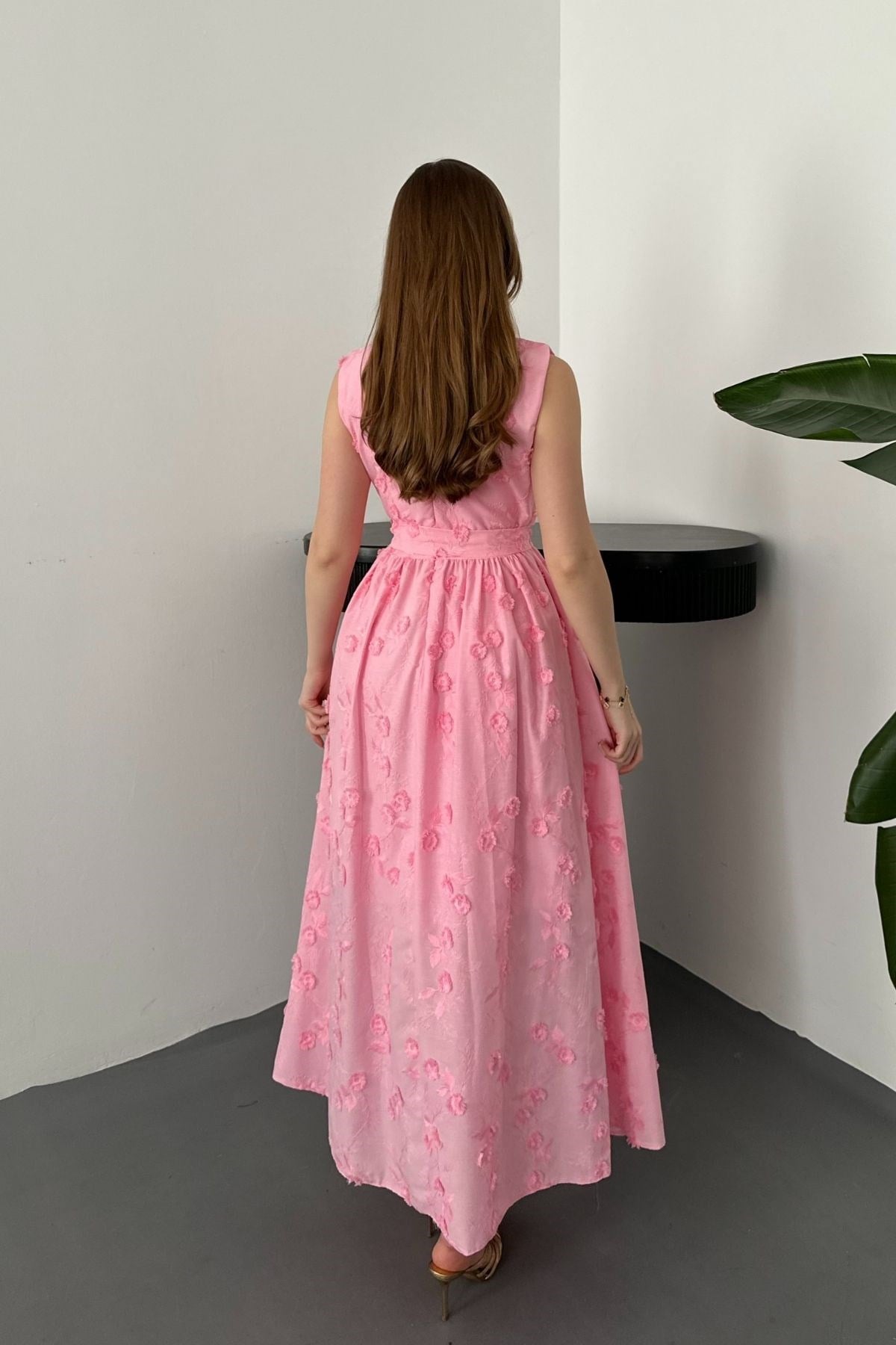 Pembe 3d Brode Detaylı Elbise