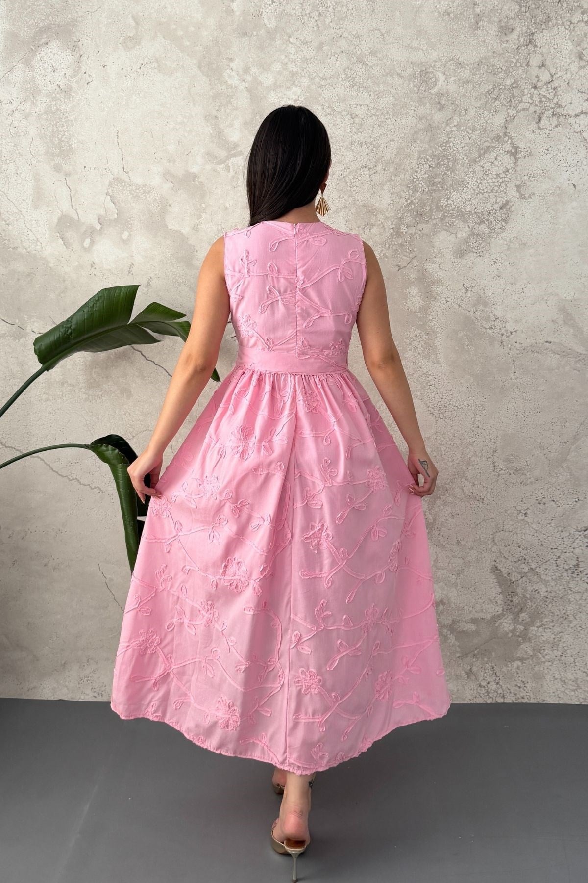 Pembe Beli Büzgülü Kuşaklı Elbise