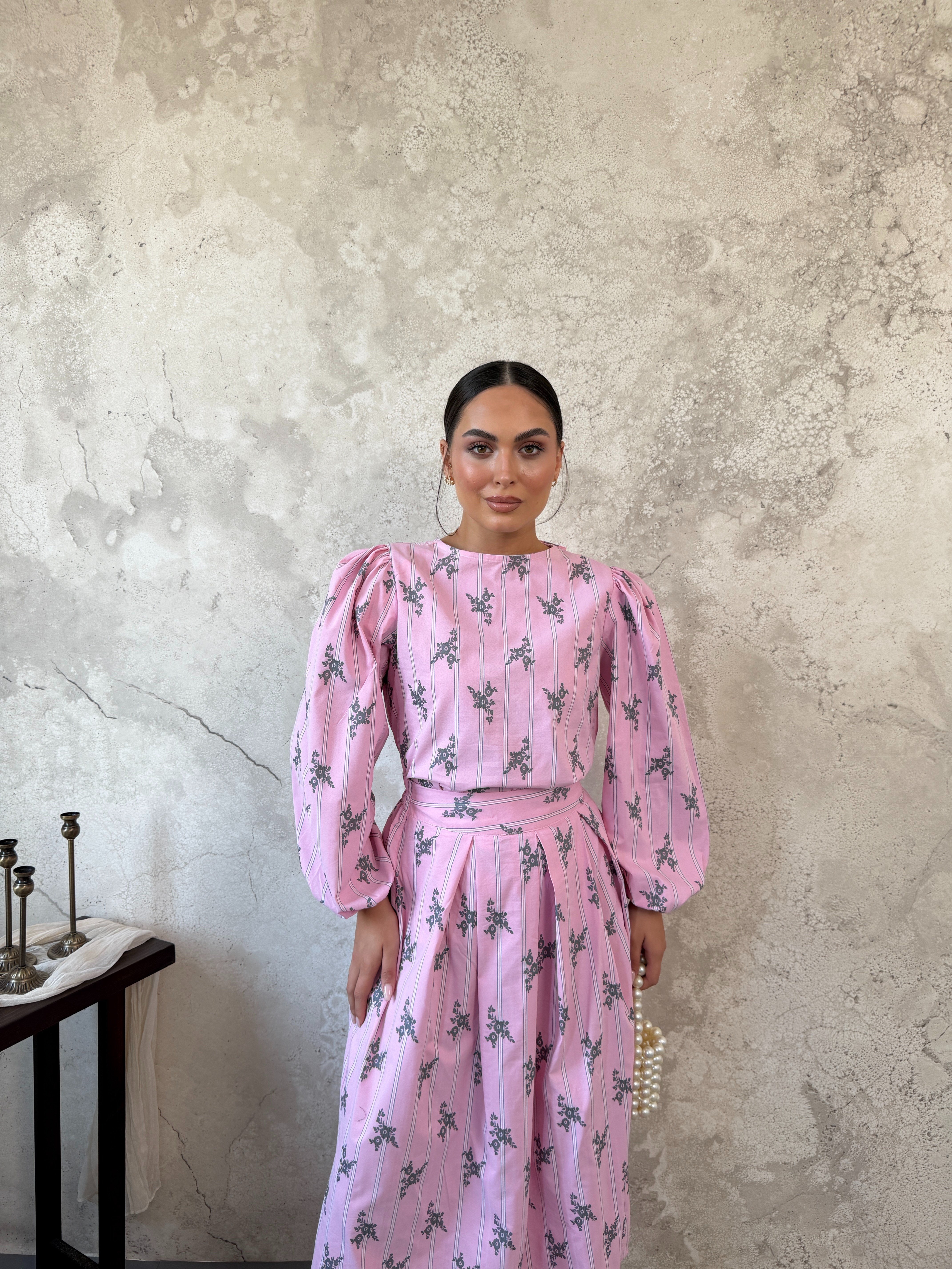 Pembe Çizgili Çiçekli Bluz Etek Takım