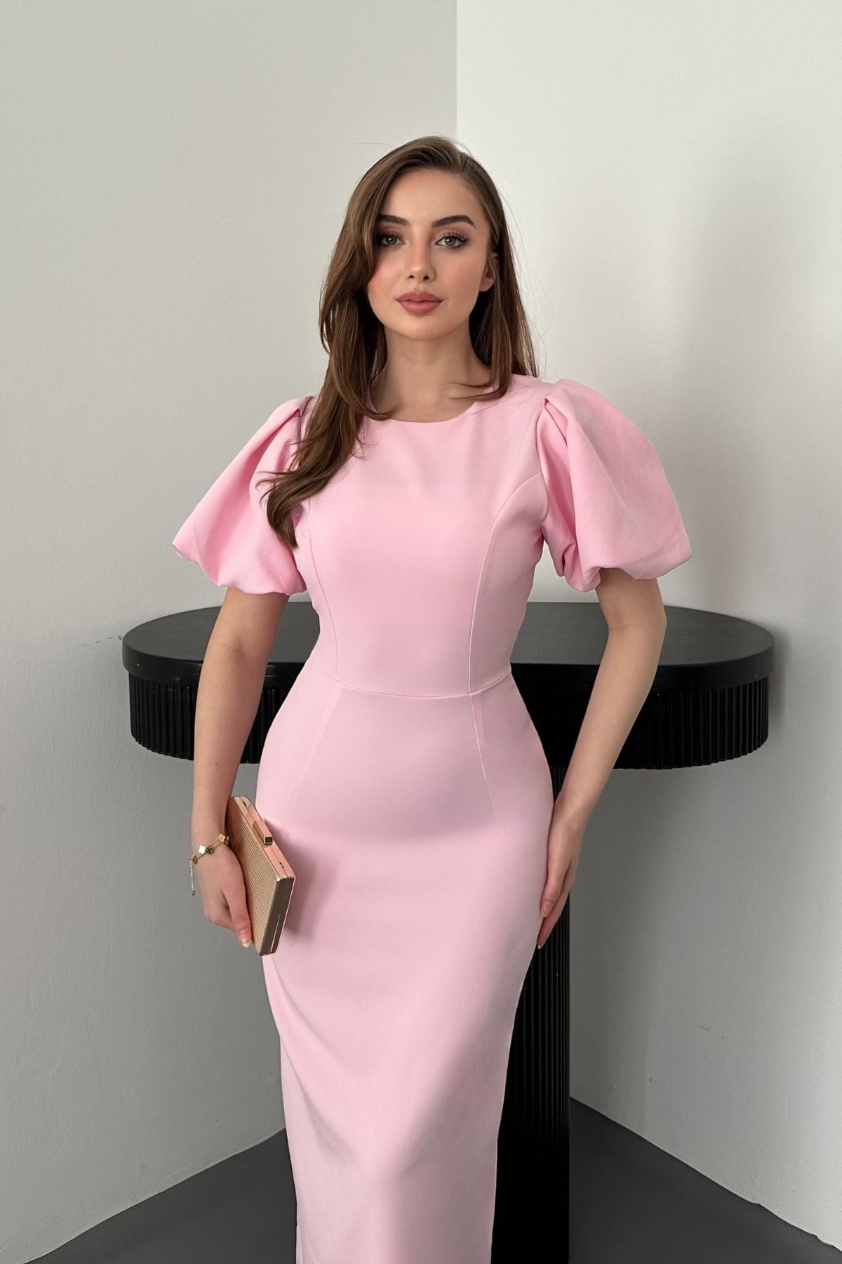 Pembe Kolları Balon Elbise