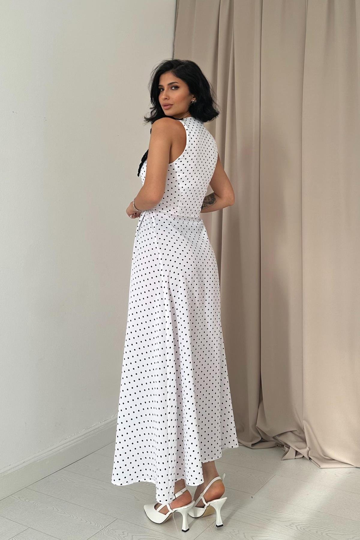 Puantiyeli Bebe Yaka Elbise - Beyaz 7537