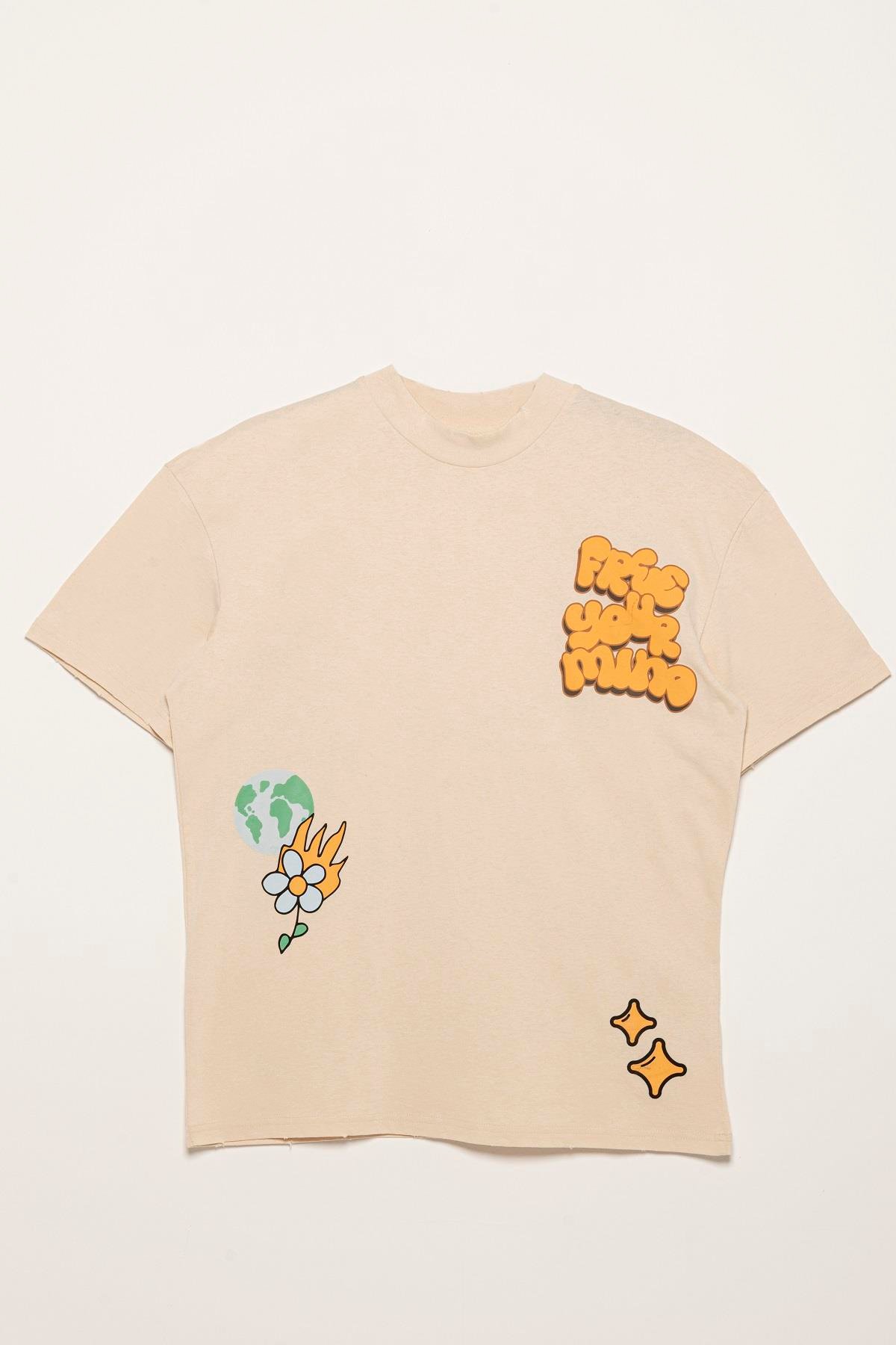 For You Classic Baskılı Eskitme Detaylı Taş Rengi Tshirt  For You Classic Baskılı Eskitme Detaylı Taş Rengi Tshirt 