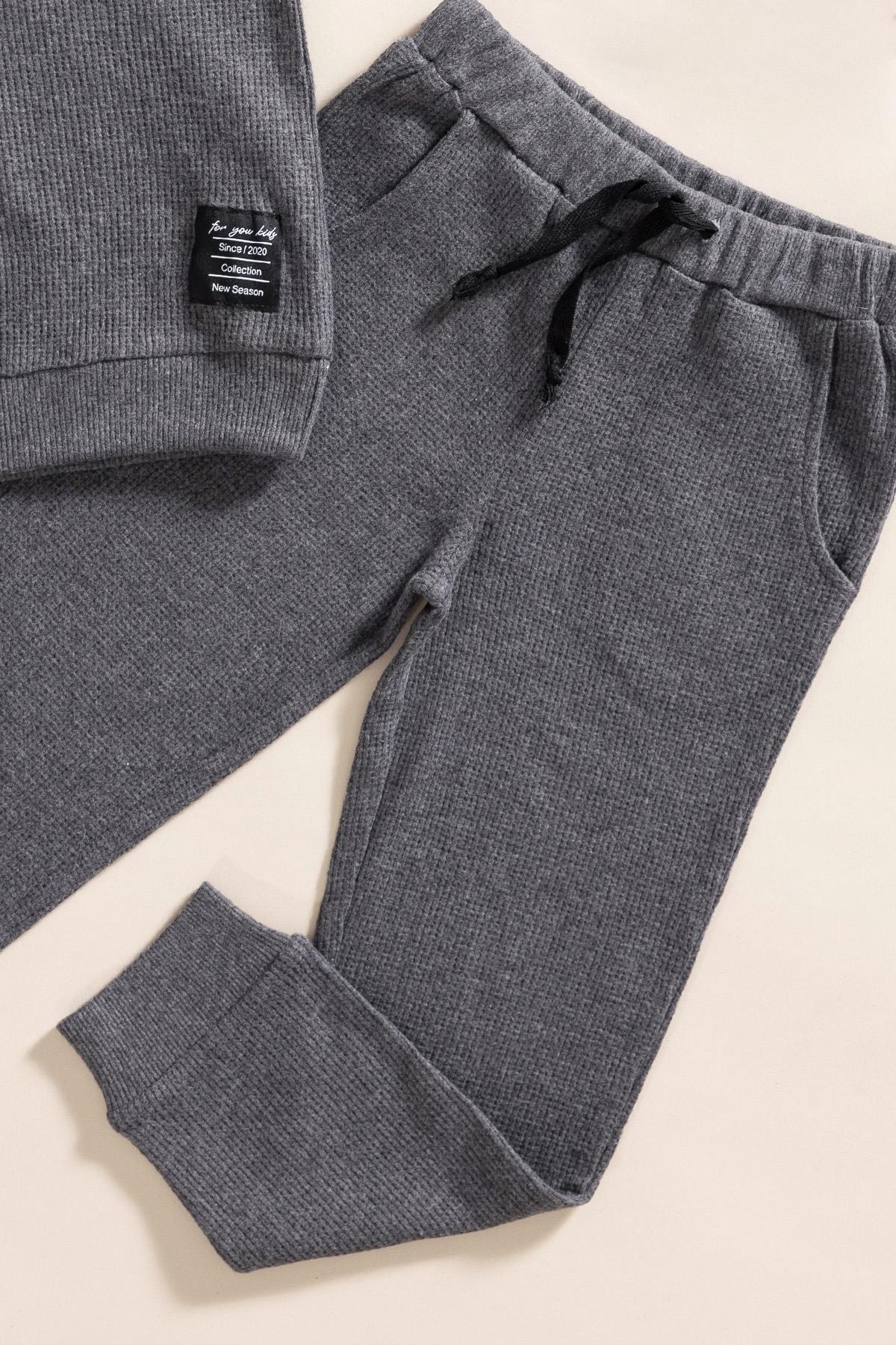 For You Kids 2'li Kapişonlu Antrasit Waffle Sweat Jogger Alt Üst Takım For You Kids 2'li Kapişonlu Antrasit Waffle Sweat Jogger Alt Üst Takım