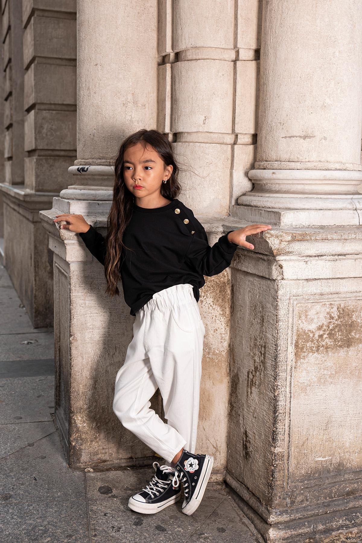 For You Kids 2'li Omuz Düğmeli Bel Fırfırlı Ekru Gabardin Pantolon Takım For You Kids 2'li Omuz Düğmeli Bel Fırfırlı Ekru Gabardin Pantolon Takım