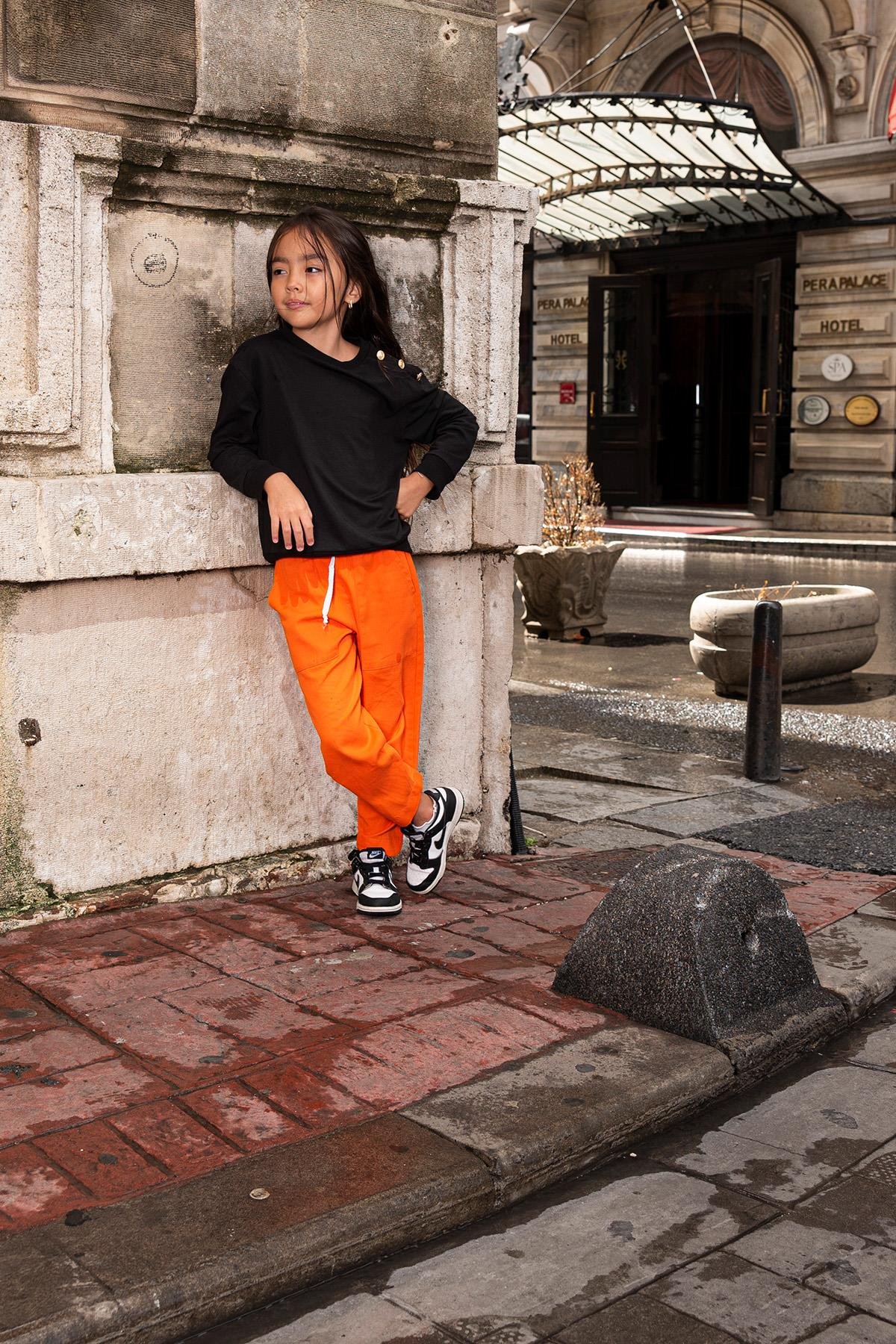 For You Kids 2'li Omuz Düğmeli Turuncu Gabardin Pantolon Takım For You Kids 2'li Omuz Düğmeli Turuncu Gabardin Pantolon Takım