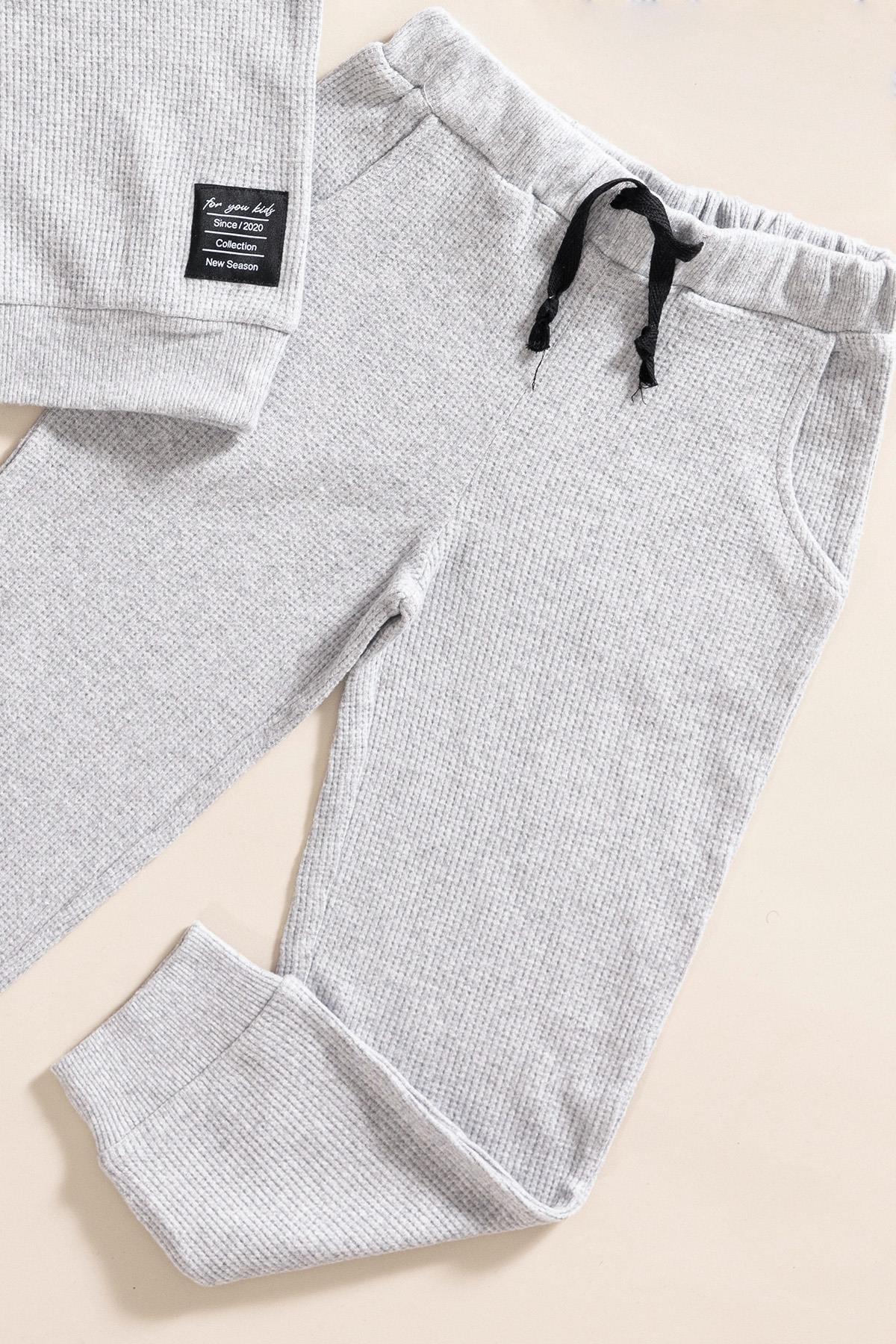 For You Kids 2'li Pamuk Waffle Sweat Jogger Açık Gri Alt Üst Takım For You Kids 2'li Pamuk Waffle Sweat Jogger Açık Gri Alt Üst Takım