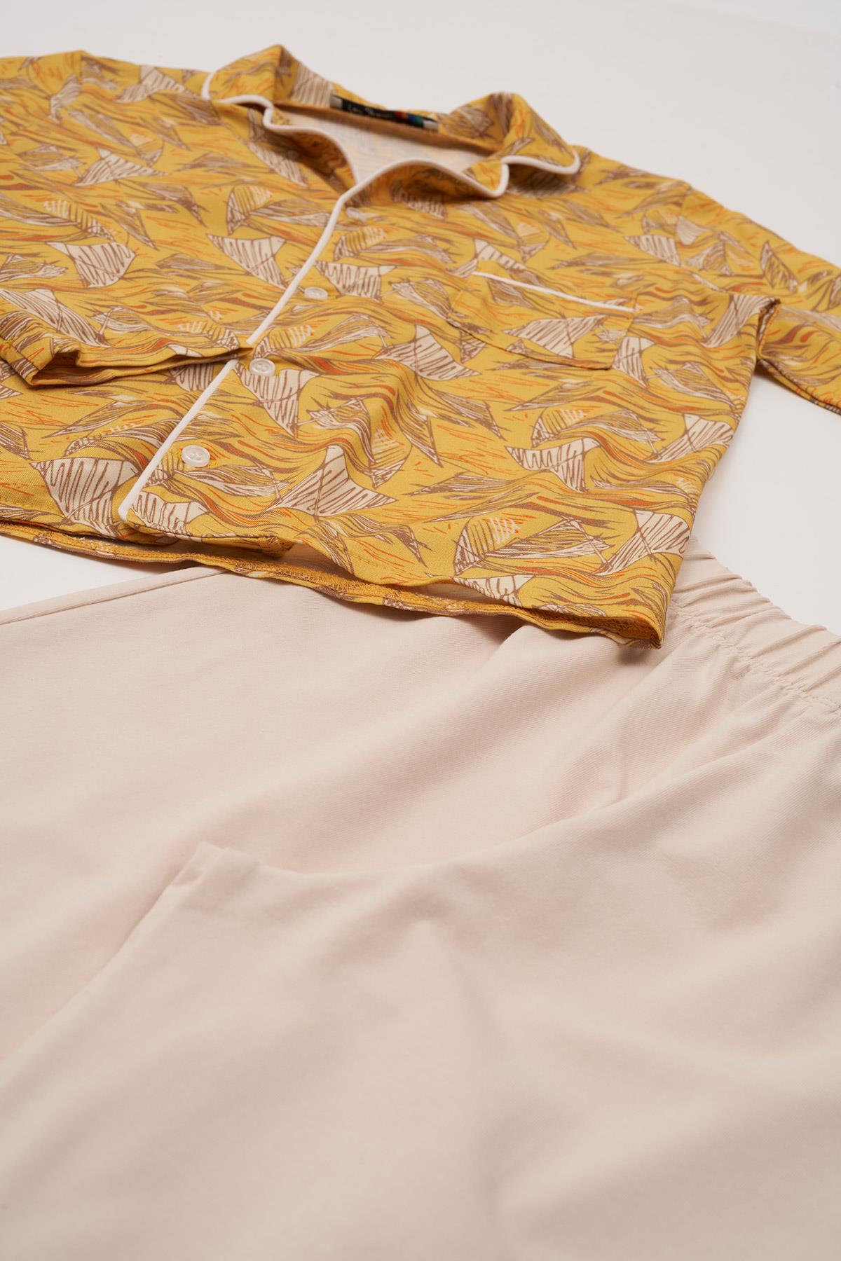 For You Kids 3'lü Ara Biyeli Tshirt Pantolon Taş Pijama Takımı For You Kids 3'lü Ara Biyeli Tshirt Pantolon Taş Pijama Takımı