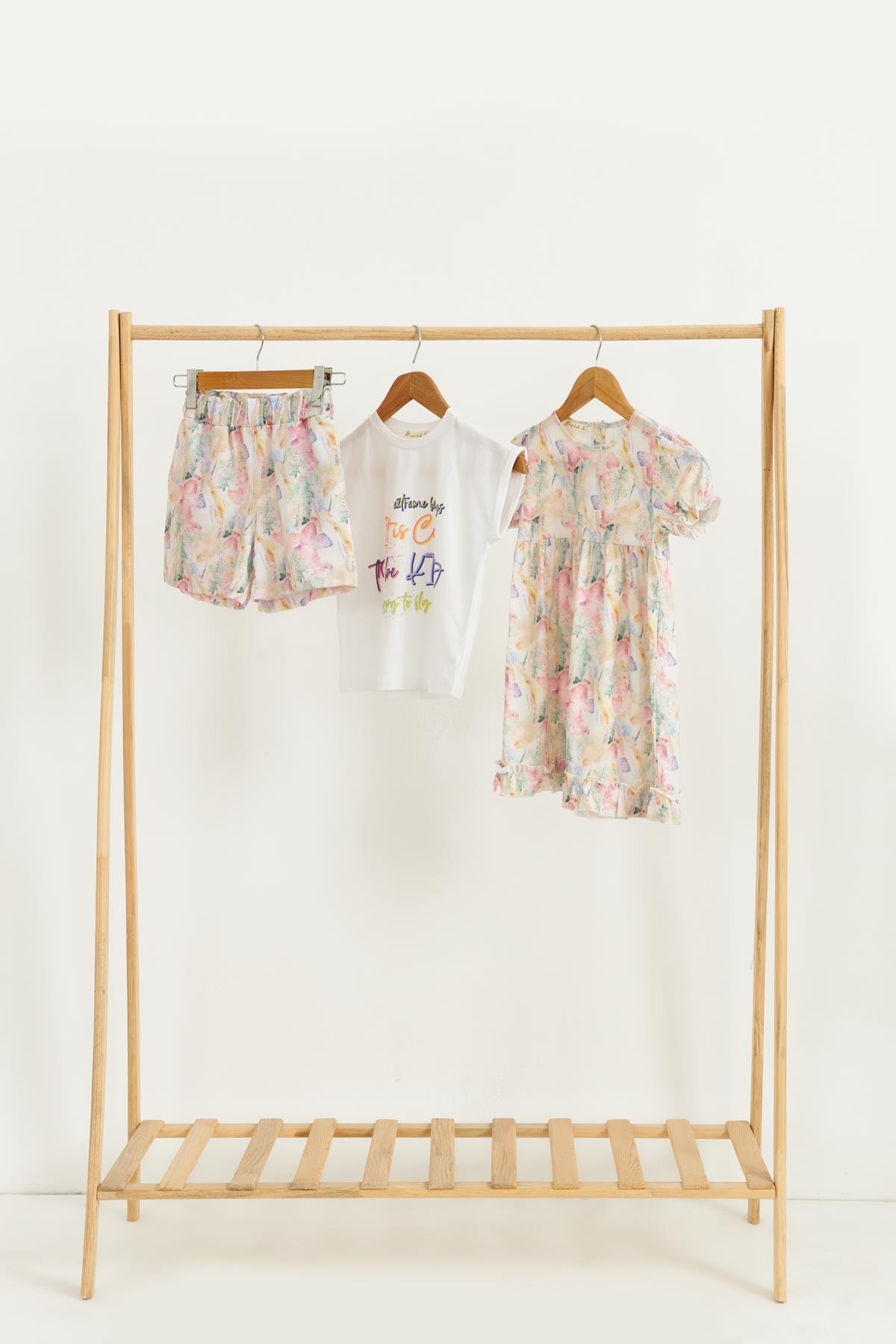 3'lü Tshirt Elbise Şort Sarı Takım For You Kids 3'lü Tshirt Elbise Şort Sarı Takım