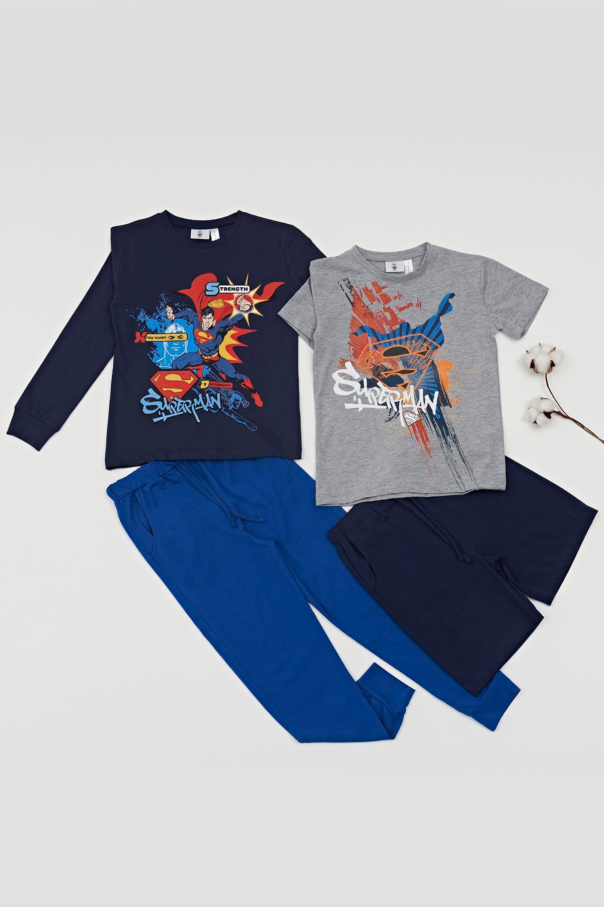 For You Kids 4'lü Süper Man Baskılı Lacivert Tshirt Şort Pantolon Takım For You Kids 4'lü Süper Man Baskılı Lacivert Tshirt Şort Pantolon Takım