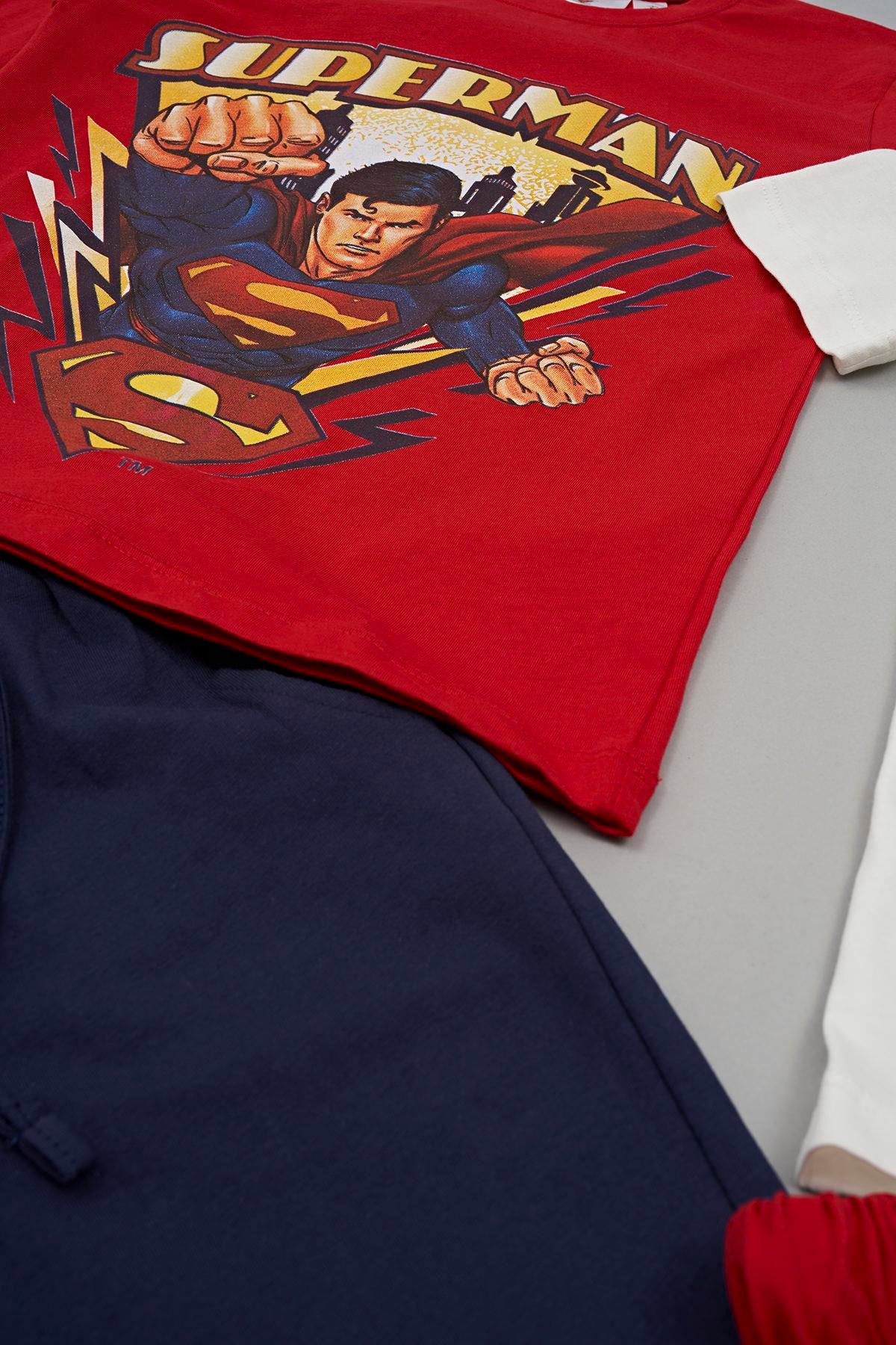 For You Kids 4'lü Süpermen Baskılı Tshirt Şort Pantolon Takım For You Kids 4'lü Süpermen Baskılı Tshirt Şort Pantolon Takım