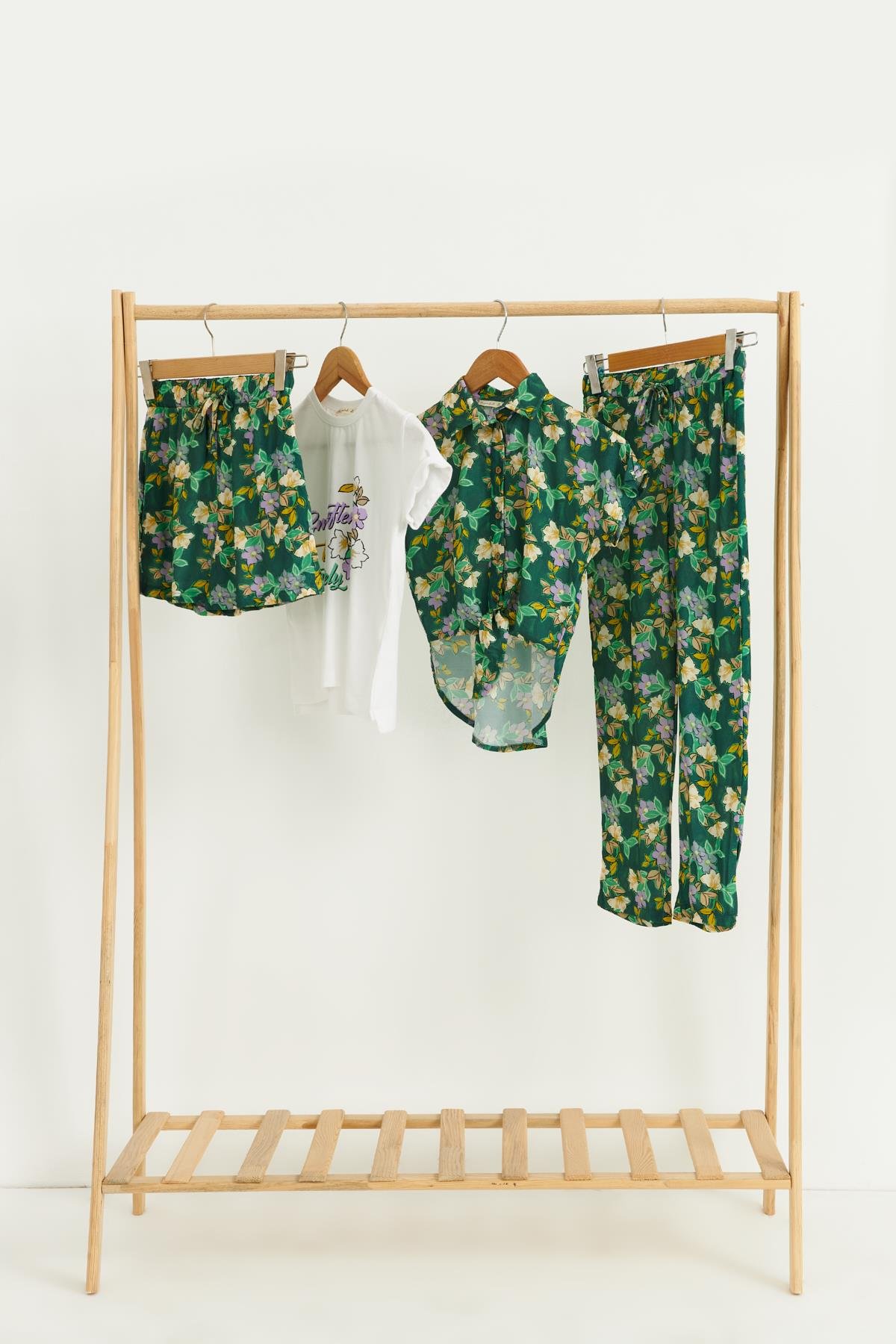 4'lü Tshirt Gömlek Pantolon Şort Yeşil Takım For You Kids 4'lü Tshirt Gömlek Pantolon Şort Yeşil Takım