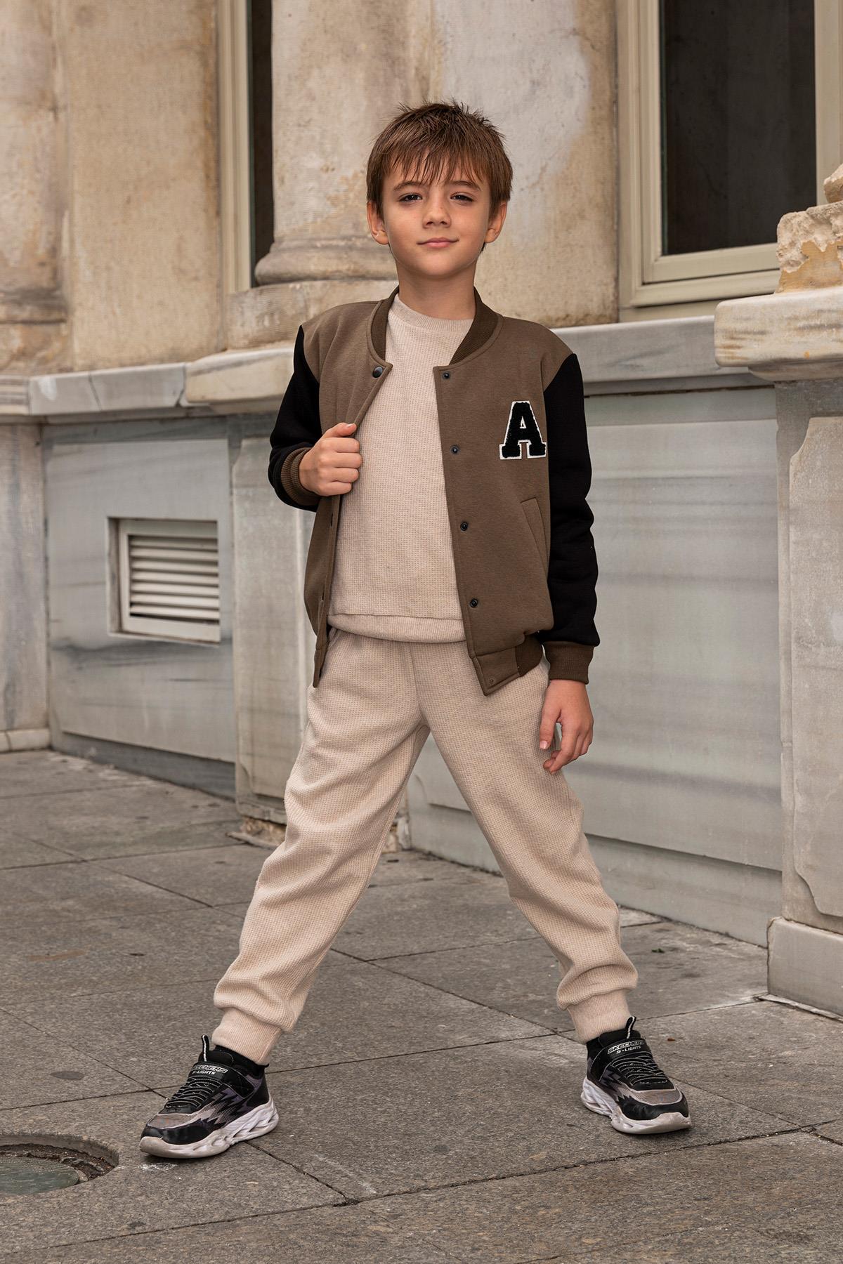 For You Kids A Nakışlı Kahverengi Bomber Kolej Ceket For You Kids A Nakışlı Kahverengi Bomber Kolej Ceket