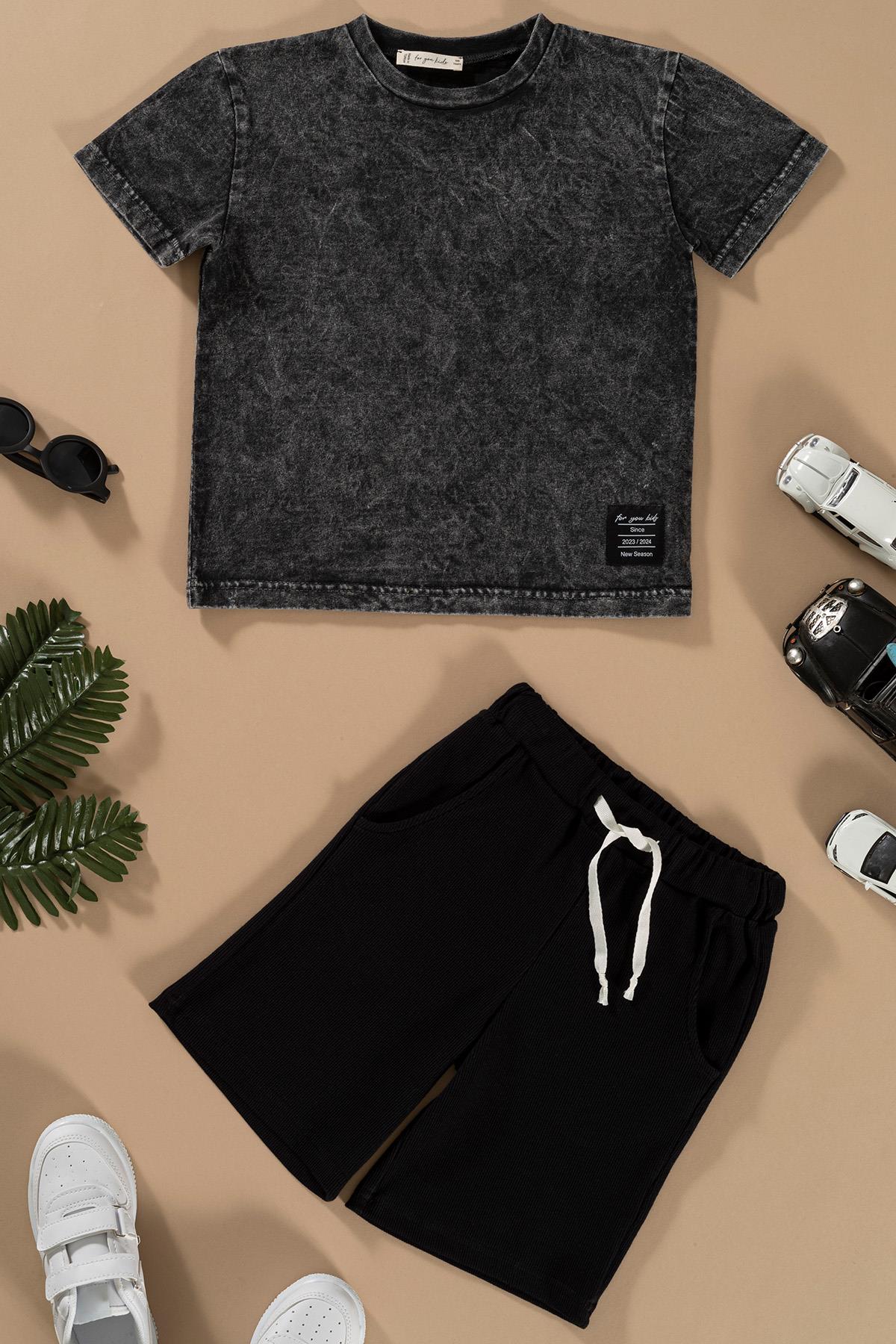 For You Kids Batik Yıkamalı Siyah Tshirt Şort Takım For You Kids Batik Yıkamalı Siyah Tshirt Şort Takım