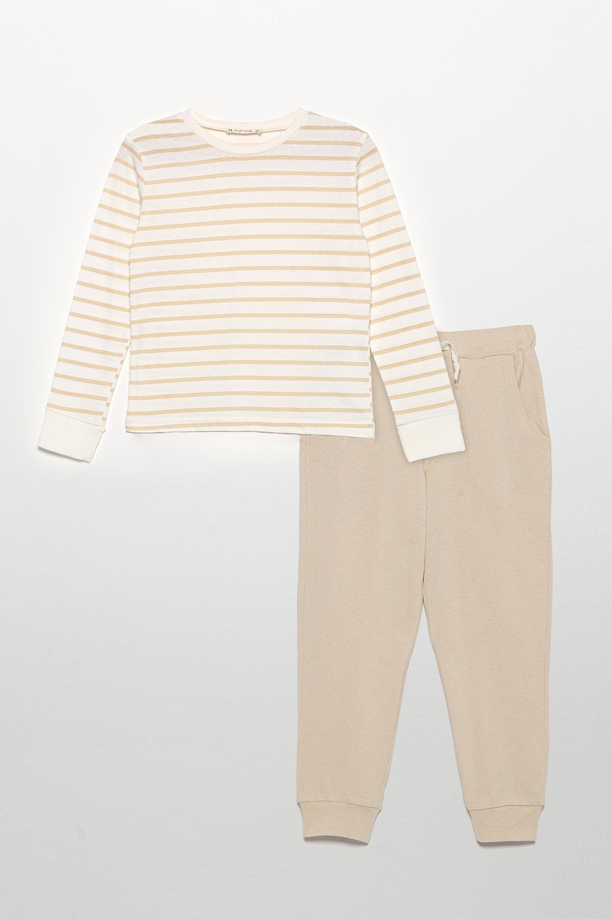 For You Kids Bisiklet Yaka Uzun Kol Taş Alt Üst Takım For You Kids Bisiklet Yaka Uzun Kol Taş Alt Üst Takım