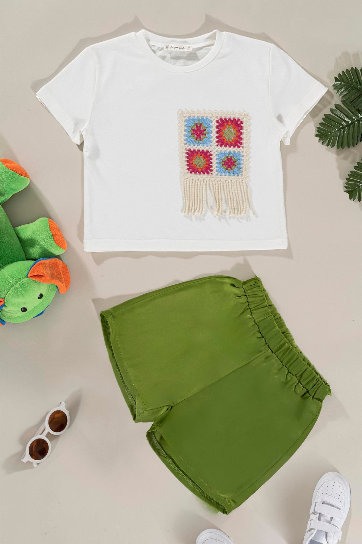 For You Kids Cep Dantel Detaylı Yeşil Tsihrt Şort Takım For You Kids Cep Dantel Detaylı Yeşil Tsihrt Şort Takım