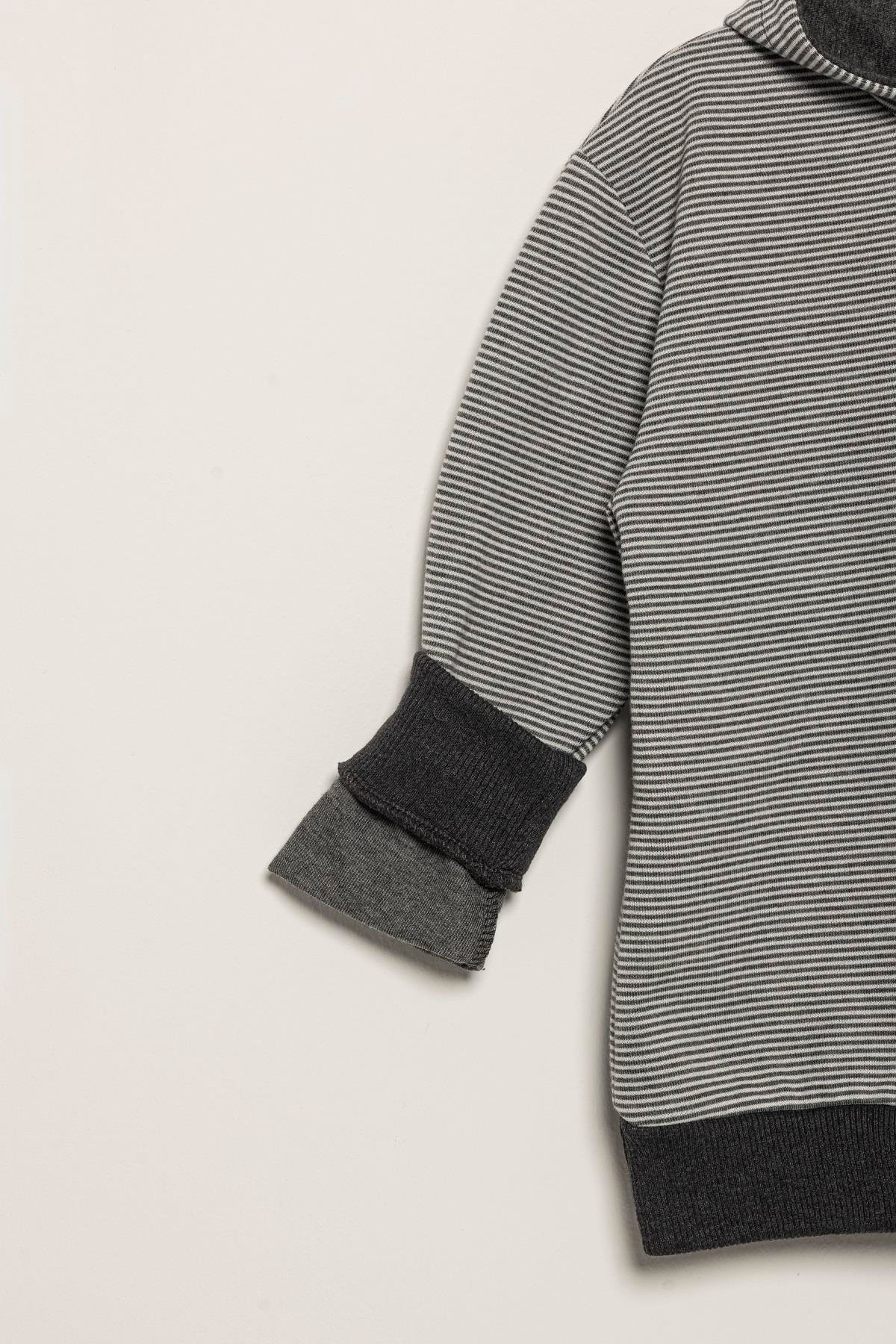 For You Kids Çizgili Kapişonlu Jogger Koyu Gri Alt Üst Takım For You Kids Çizgili Kapişonlu Jogger Koyu Gri Alt Üst Takım