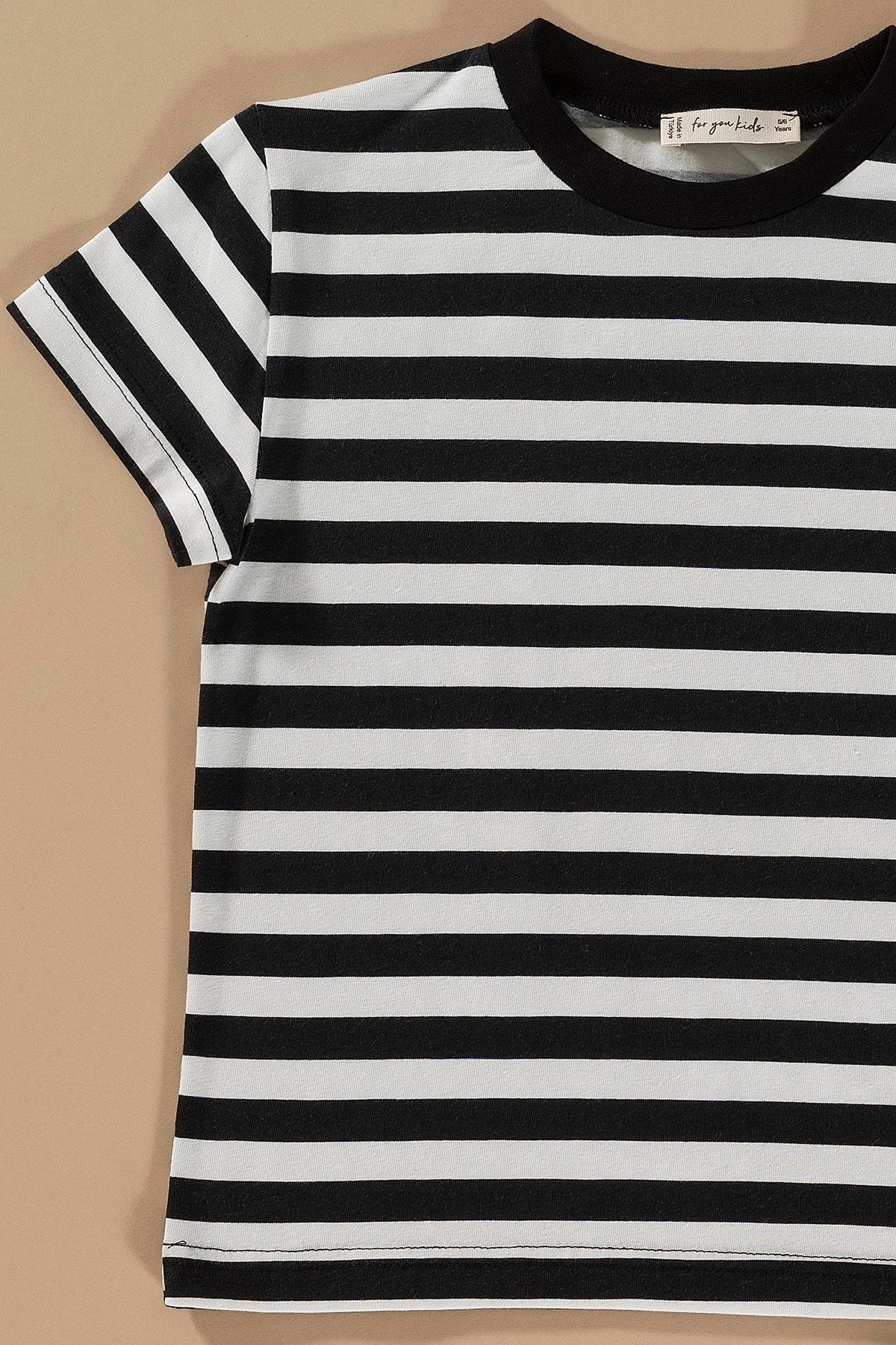 Çizgili Siyah Tshirt Şort Takım  For You Kids Çizgili Siyah Tshirt Şort Takım 