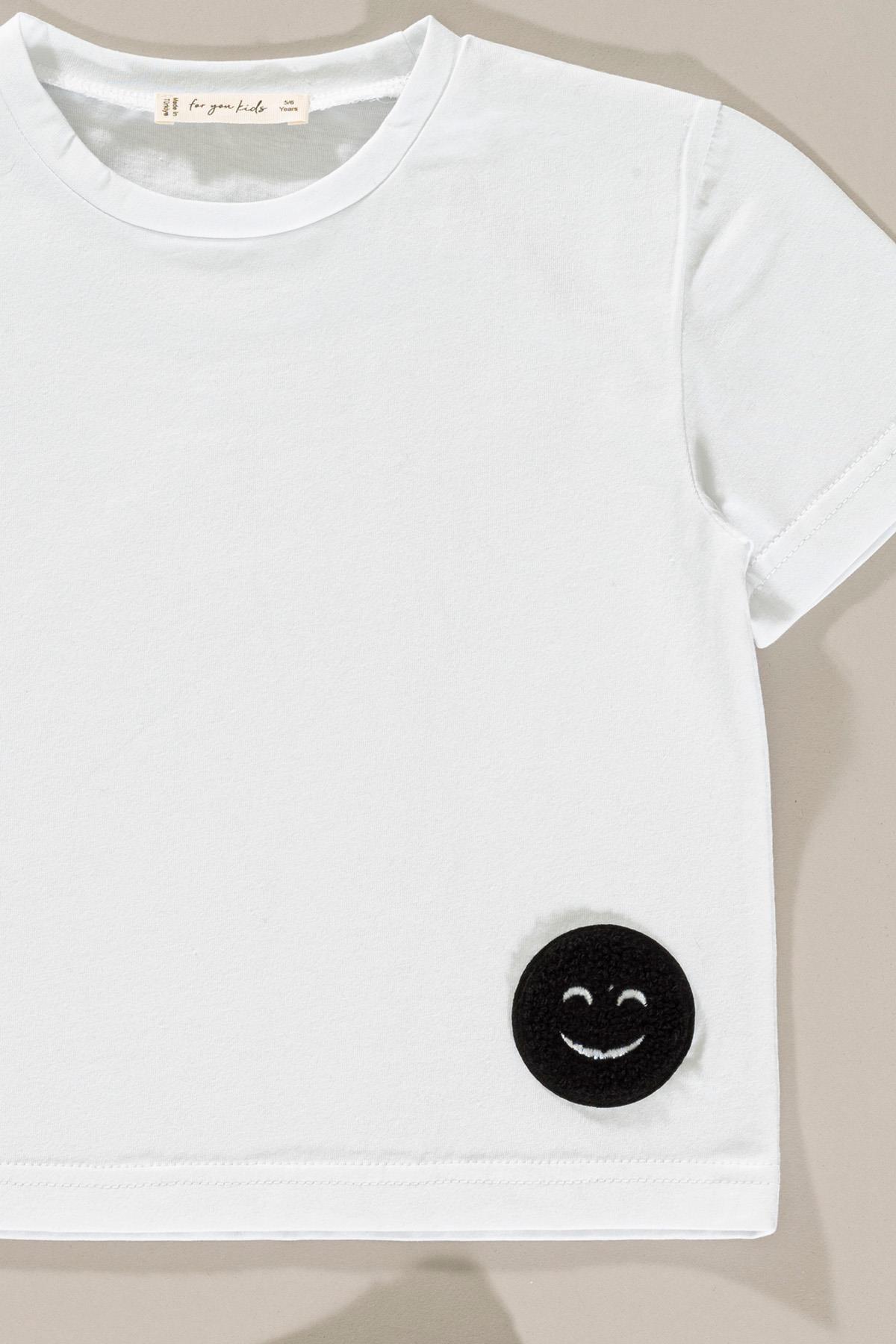 For You Kids Emoji Detaylı Beyaz Alt Üst Şort Takım For You Kids Emoji Detaylı Beyaz Alt Üst Şort Takım