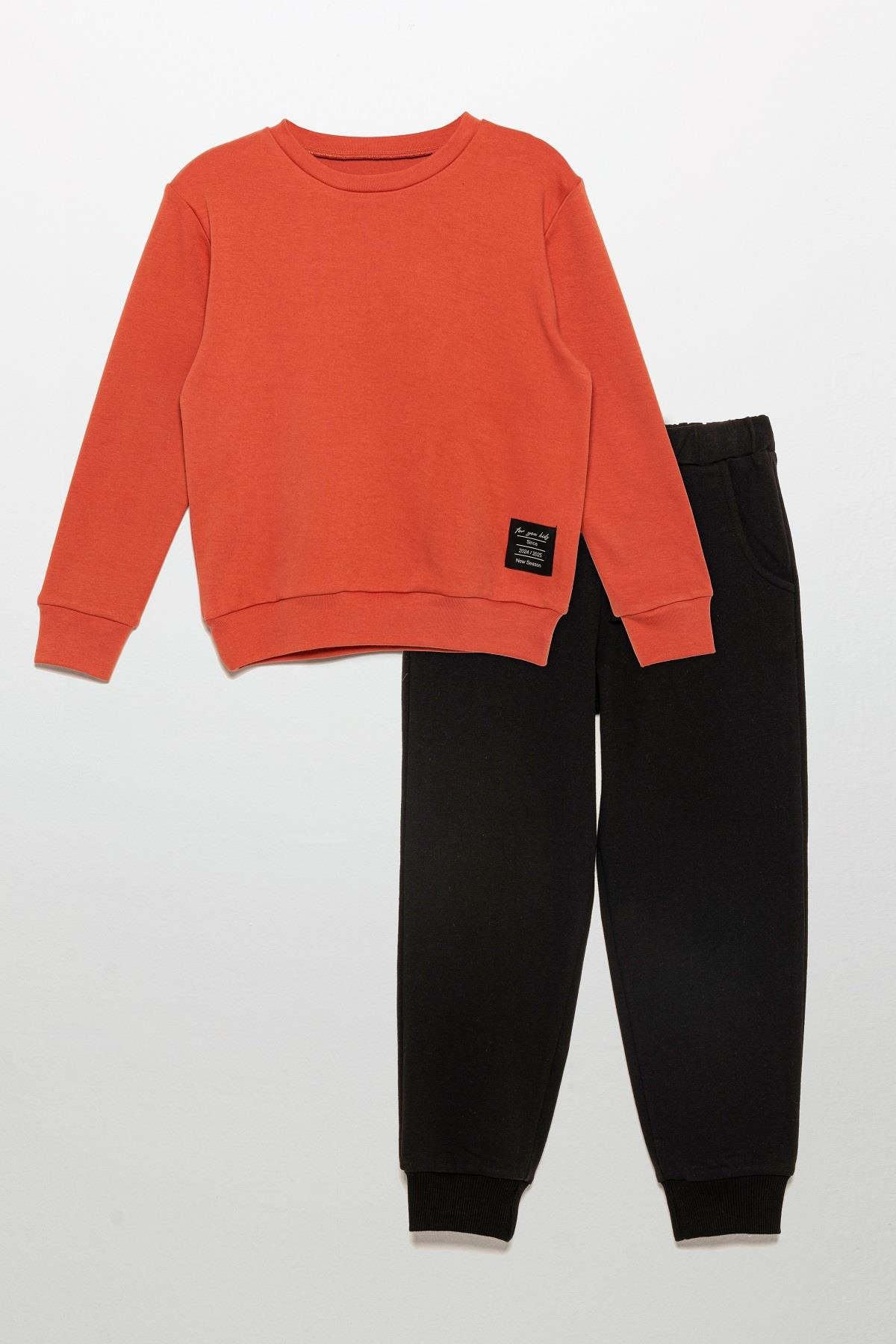 For You Kids Etiket Detaylı Sweatshirt Jogger Turuncu Alt Üst Takım For You Kids Etiket Detaylı Sweatshirt Jogger Turuncu Alt Üst Takım