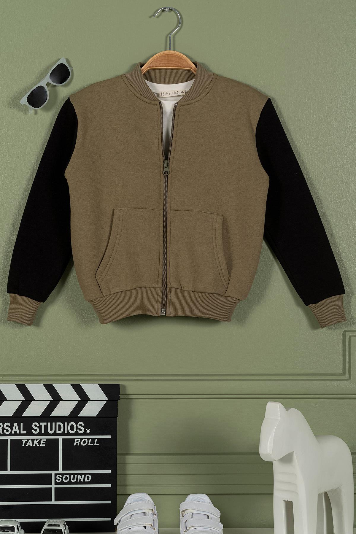 For You Kids Fermuarlı Garnili Kanguru Cep Haki Erkek Çocuk Ceket For You Kids Fermuarlı Garnili Kanguru Cep Haki Erkek Çocuk Ceket