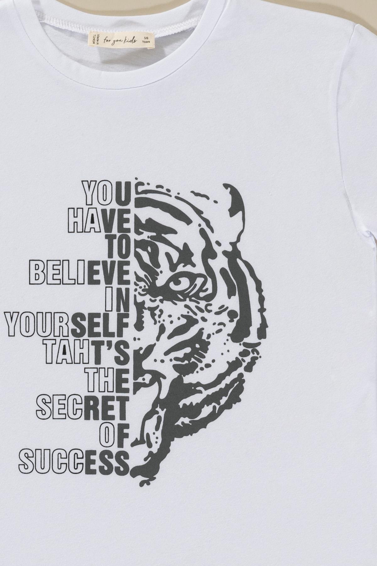 For You Kids Kaplan Baskılı Beyaz Tshirt Şort Takım For You Kids Kaplan Baskılı Beyaz Tshirt Şort Takım