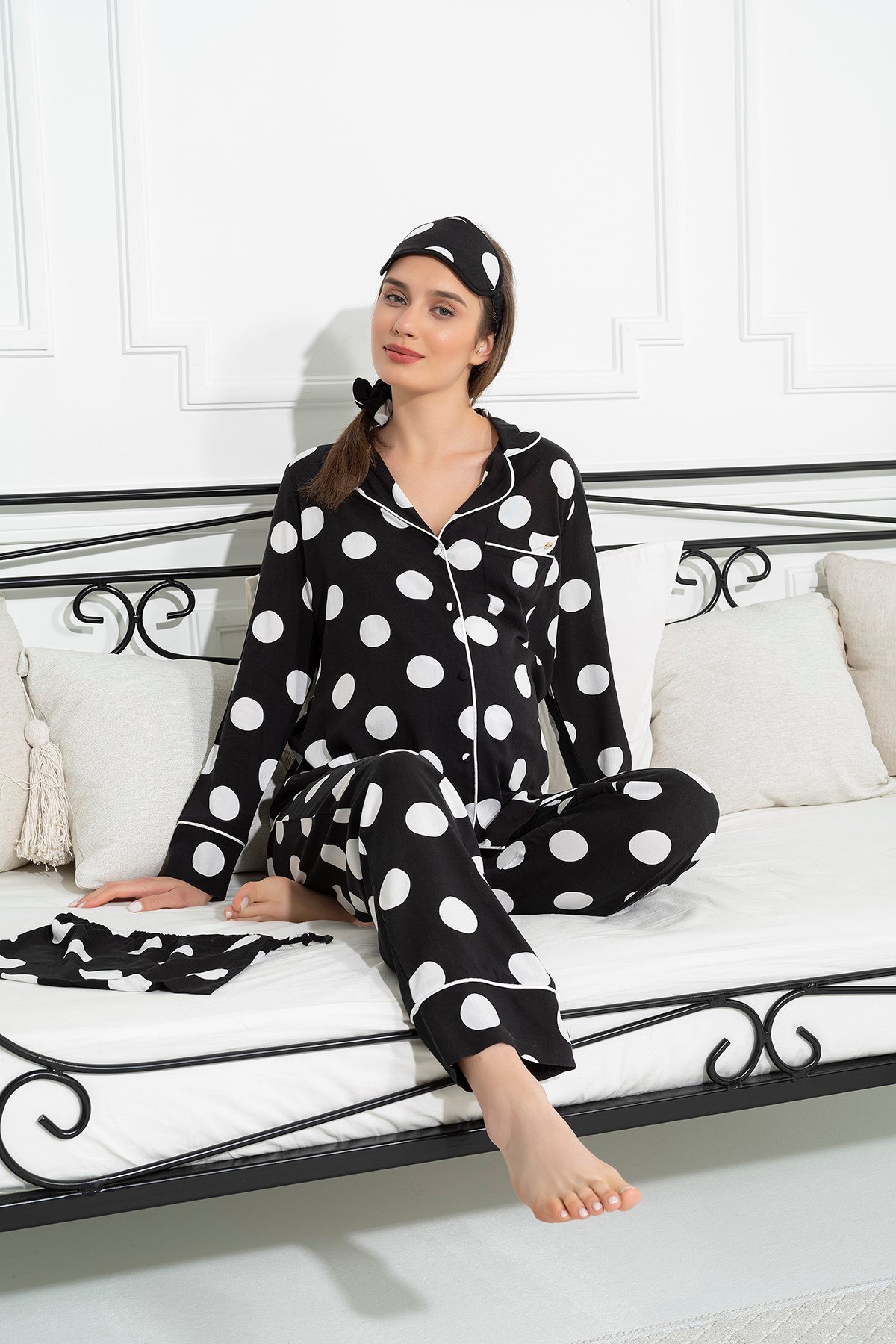 For You Mama/For You Moda For You Mama For You Mama 5 li Viskon Beyaz Puantiyeli Siyah Pijama Takımı