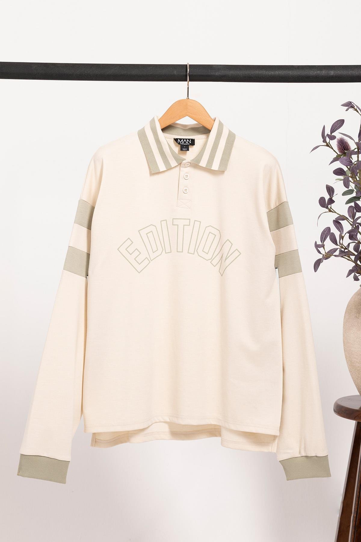 For You Man Oversize Rugby Polo Yaka Sweatshirt - Edition Baskılı | Ekru For You Man Oversize Rugby Polo Yaka Sweatshirt - Edition Baskılı | Ekru