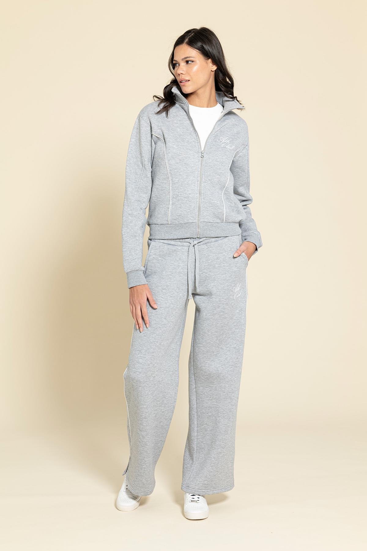 For You Moda 2'li Fermuarlı Biye Detaylı Gri Eşofman Takımı For You Moda 2'li Fermuarlı Biye Detaylı Gri Eşofman Takımı