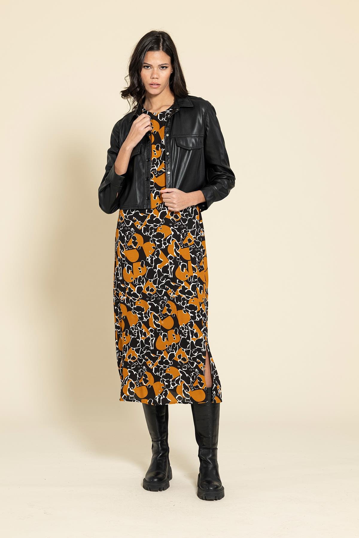 For You Moda Kol Büzgülü Yırtmaçlı Kiremit Elbise For You Moda Kol Büzgülü Yırtmaçlı Kiremit Elbise