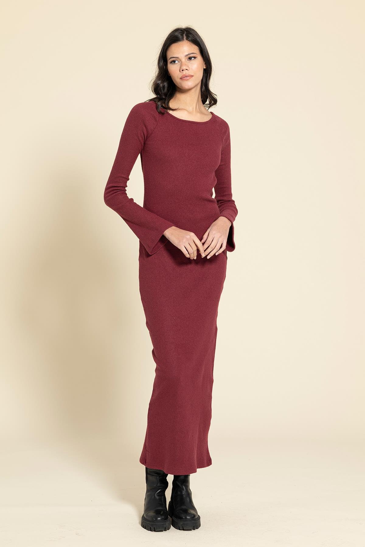 For You Moda Sırt Dekolteli Uzun Bordo Elbise For You Moda Sırt Dekolteli Uzun Bordo Elbise