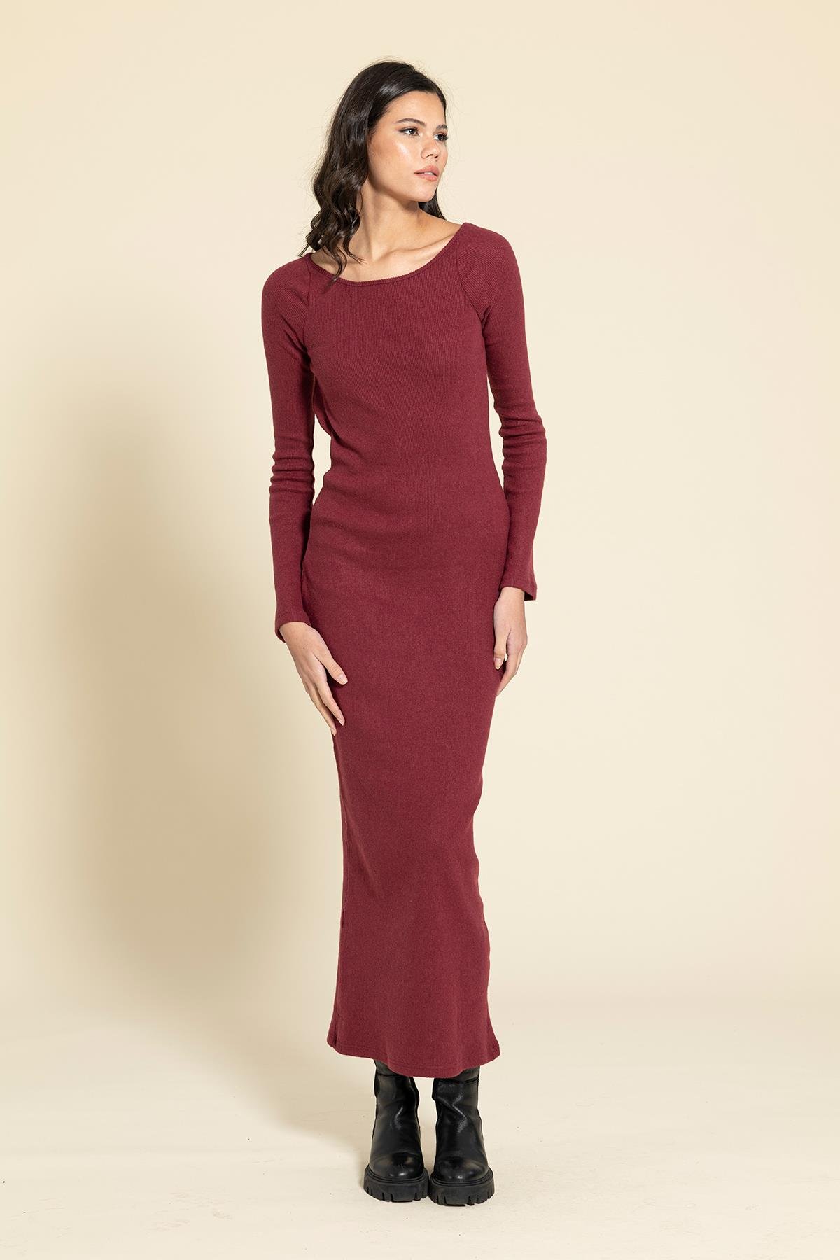 For You Moda Sırt Dekolteli Uzun Bordo Elbise For You Moda Sırt Dekolteli Uzun Bordo Elbise