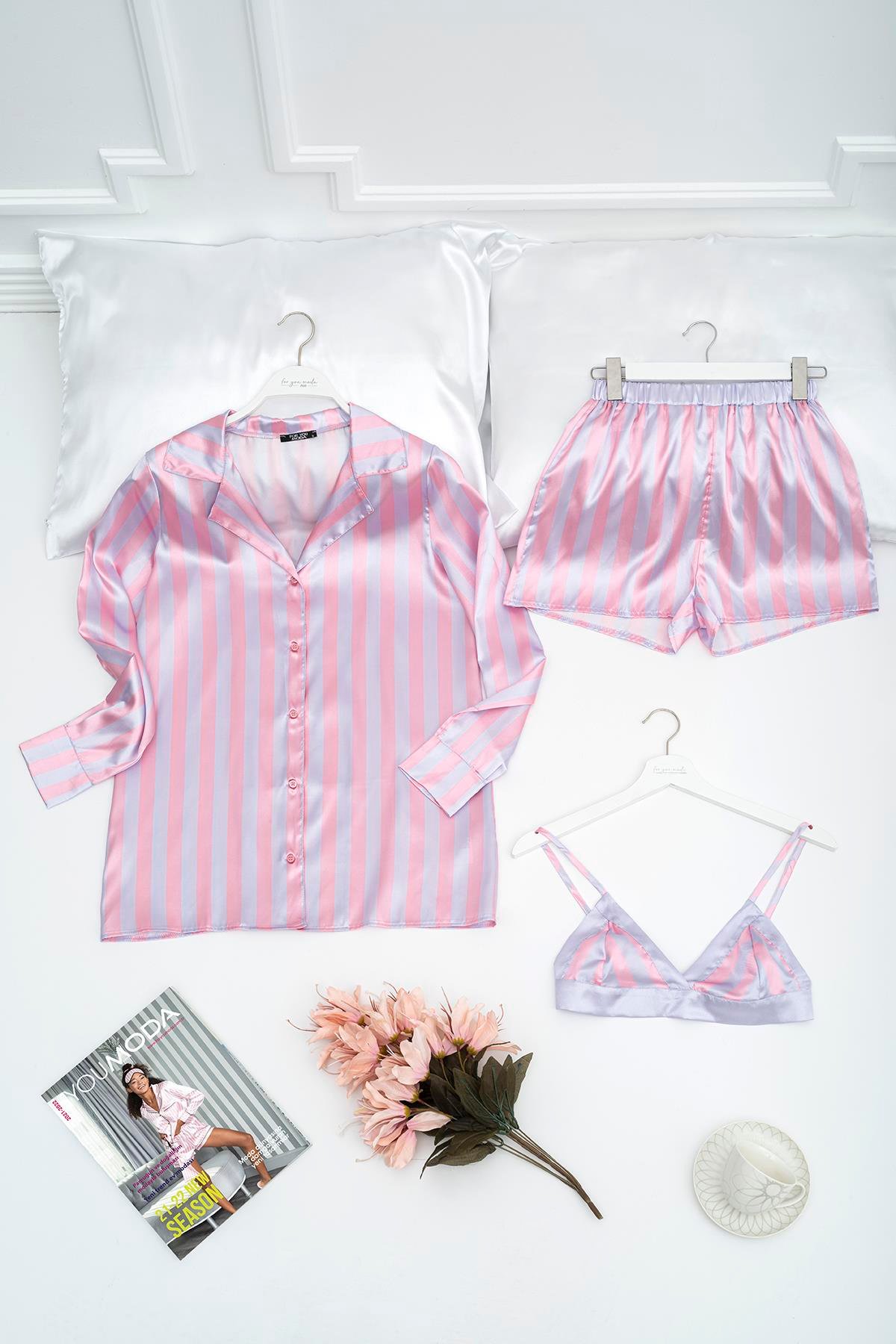 For You Sleepwear 3 lü Bustiyerli Çizgili Lila Pijama Şort Takım For You Sleepwear 3'lü Bustiyerli Çizgili Lila Pijama Şort Takım