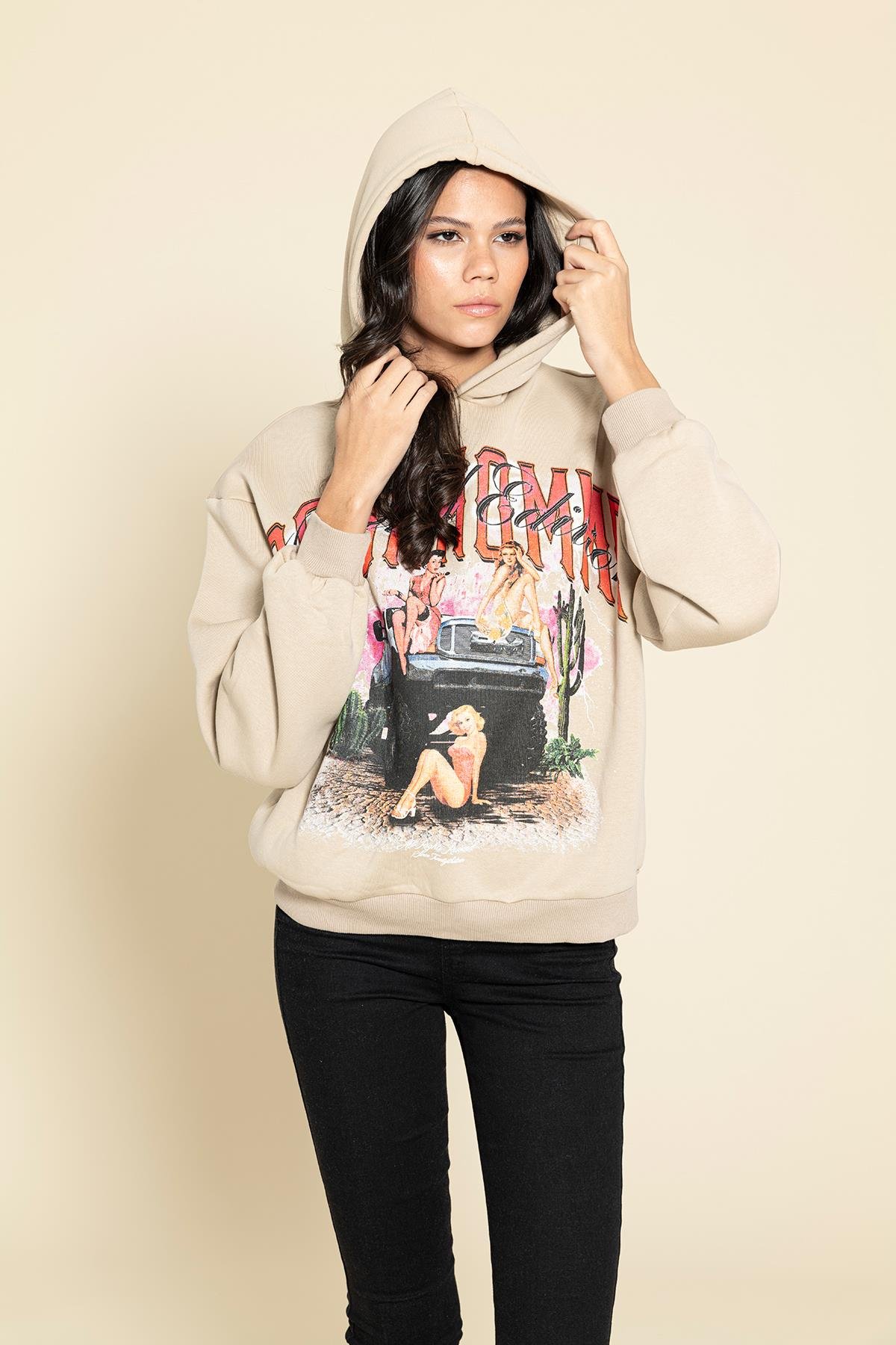 For You Woman Oversize Kapişonlu Baskılı Taş Sweatshirt  For You Woman Oversize Kapişonlu Baskılı Taş Sweatshirt