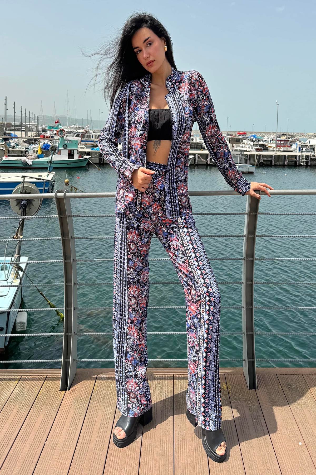 Now Moda 3'lü Viskon Desenli Bustiyer Pantolon Kırmızı-Mavi Takım Now Moda 3'lü Viskon Desenli Bustiyer Pantolon Kırmızı-Mavi Takım