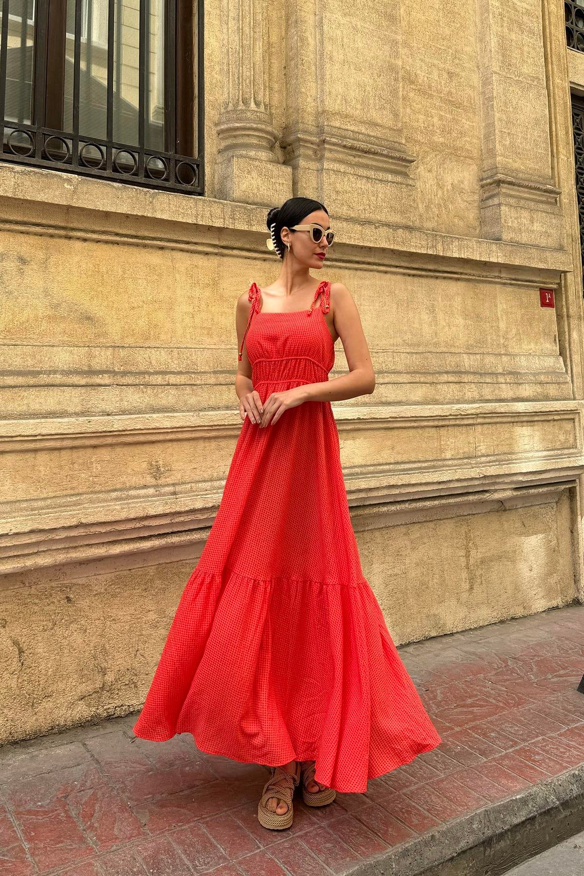 Now Moda Askılı Gipeli Gofre Uzun Turuncu Elbise Now Moda Askılı Gipeli Gofre Uzun Turuncu Elbise