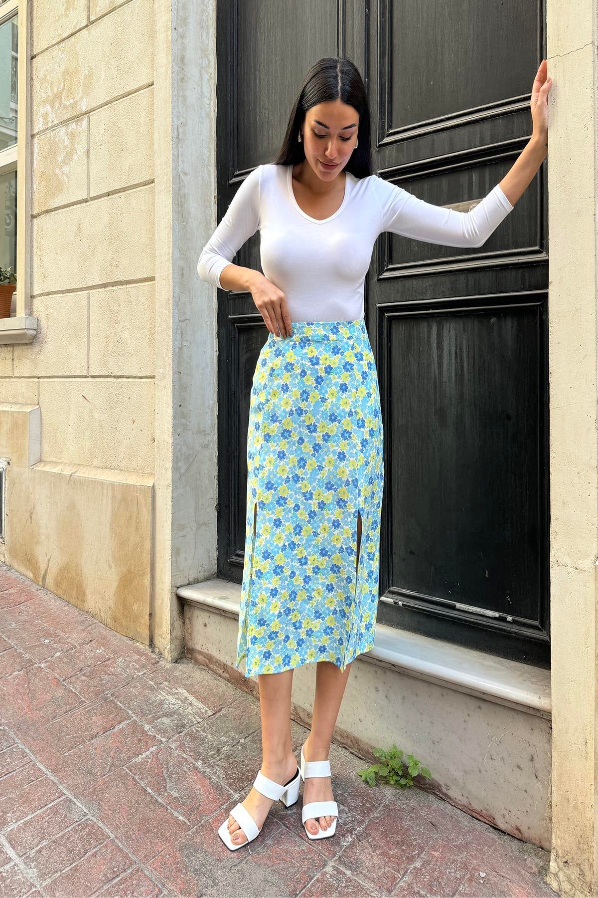 Now Moda Doğal Viskon Çift Yırtmaç Desenli Mavi Etek Now Moda Doğal Viskon Çift Yırtmaç Desenli Mavi Etek