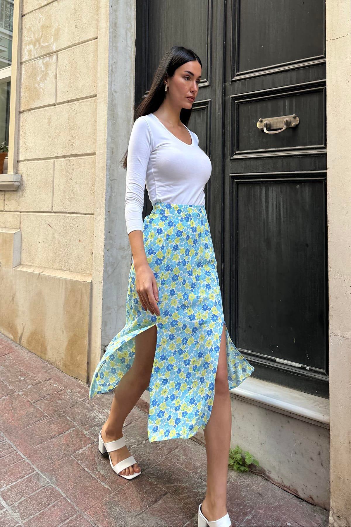 Now Moda Doğal Viskon Çift Yırtmaç Desenli Mavi Etek Now Moda Doğal Viskon Çift Yırtmaç Desenli Mavi Etek