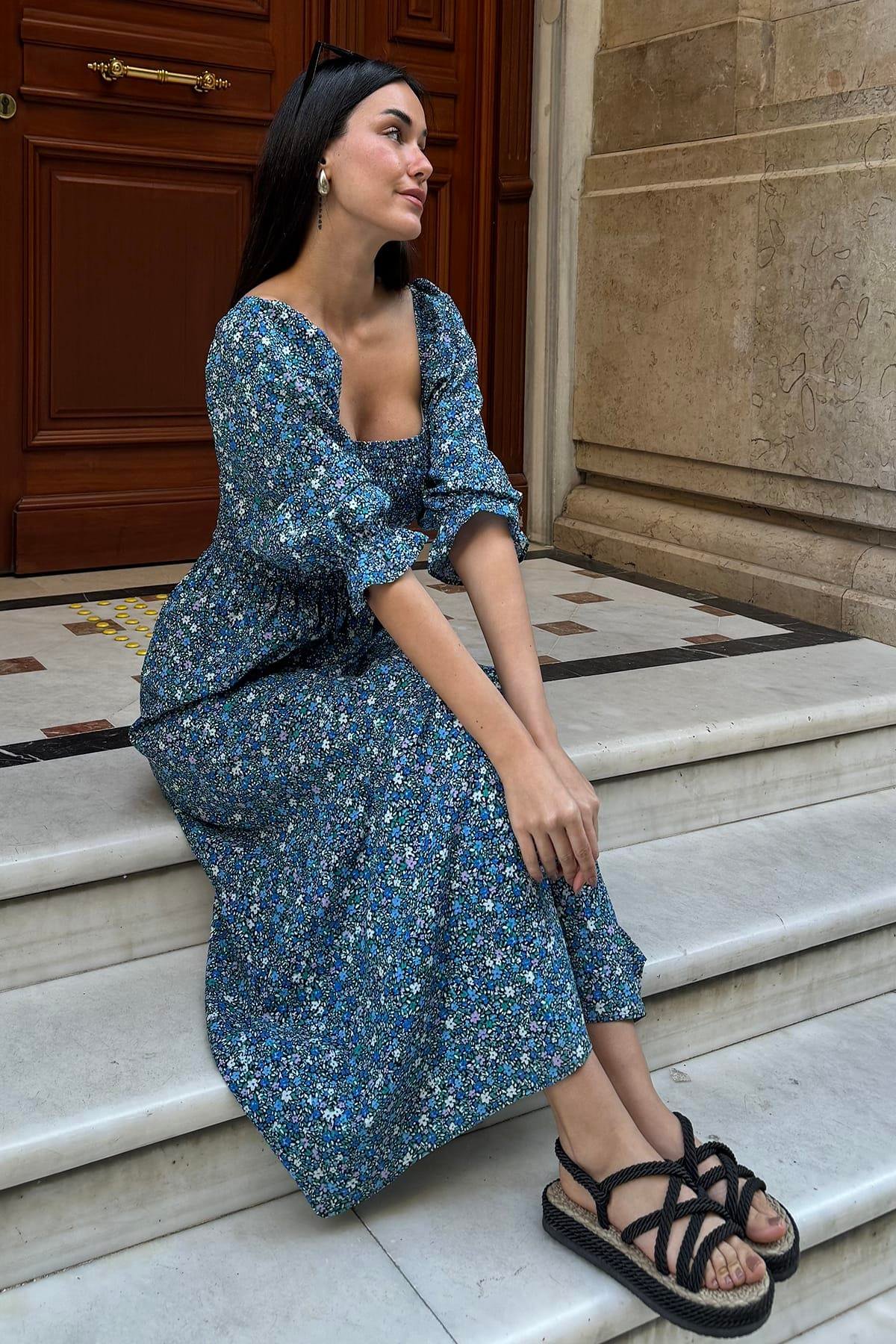 Now Moda Doğal Viskon Gipeli Desenli Uzun Lacivert Elbise Now Moda Doğal Viskon Gipeli Desenli Uzun Lacivert Elbise