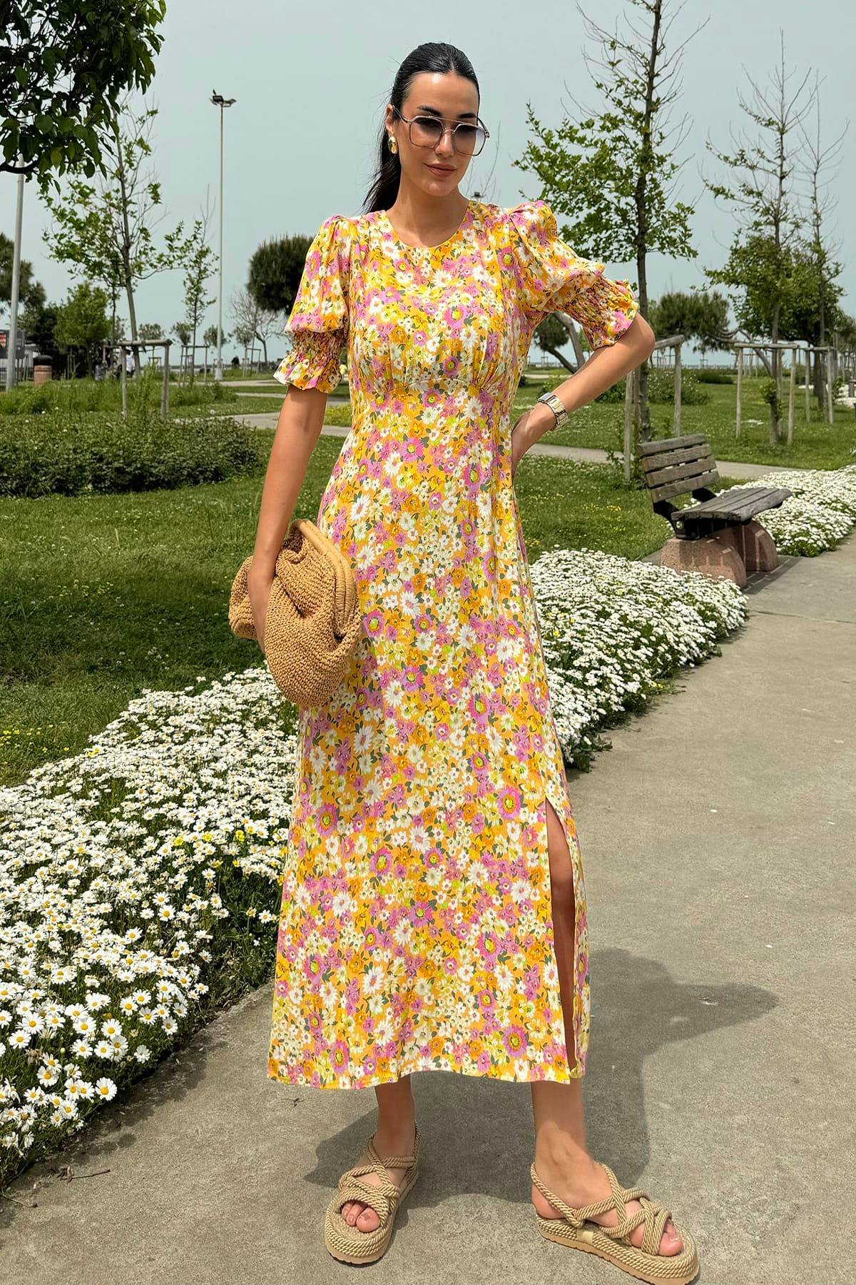 Now Moda Doğal Viskon Kol Gipeli Yırtmaçlı Desenli Uzun Sarı Elbise Now Moda Doğal Viskon Kol Gipeli Yırtmaçlı Desenli Uzun Sarı Elbise