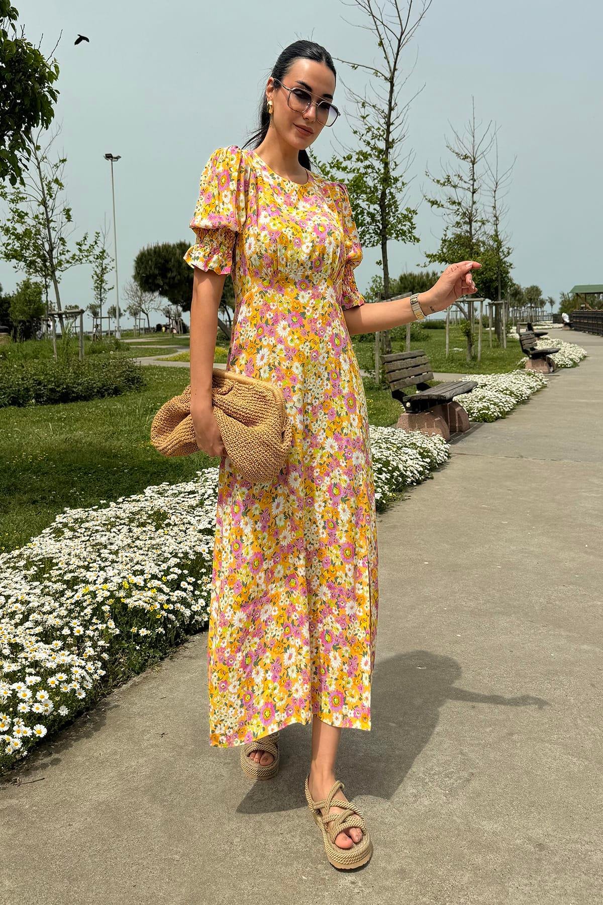 Now Moda Doğal Viskon Kol Gipeli Yırtmaçlı Desenli Uzun Sarı Elbise Now Moda Doğal Viskon Kol Gipeli Yırtmaçlı Desenli Uzun Sarı Elbise