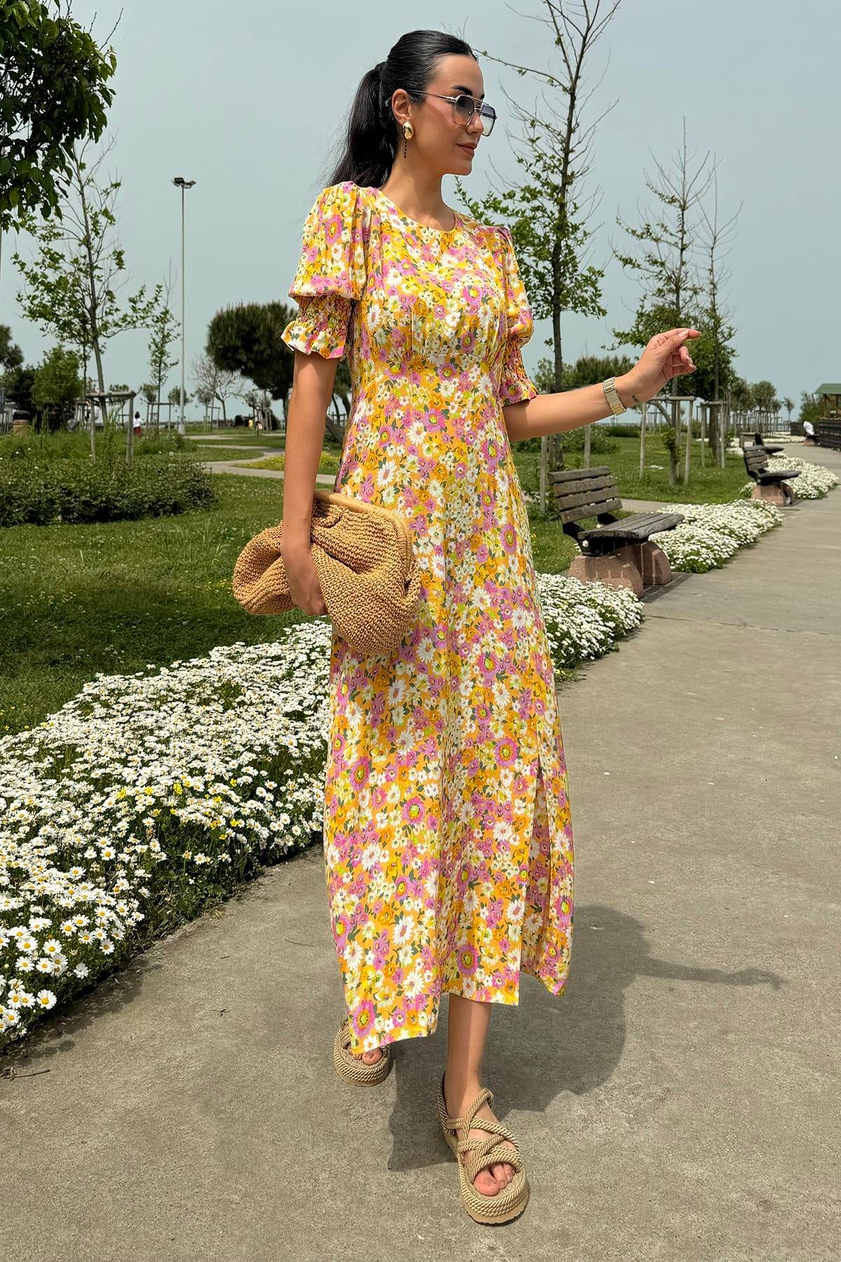 Now Moda Doğal Viskon Kol Gipeli Yırtmaçlı Desenli Uzun Sarı Elbise Now Moda Doğal Viskon Kol Gipeli Yırtmaçlı Desenli Uzun Sarı Elbise