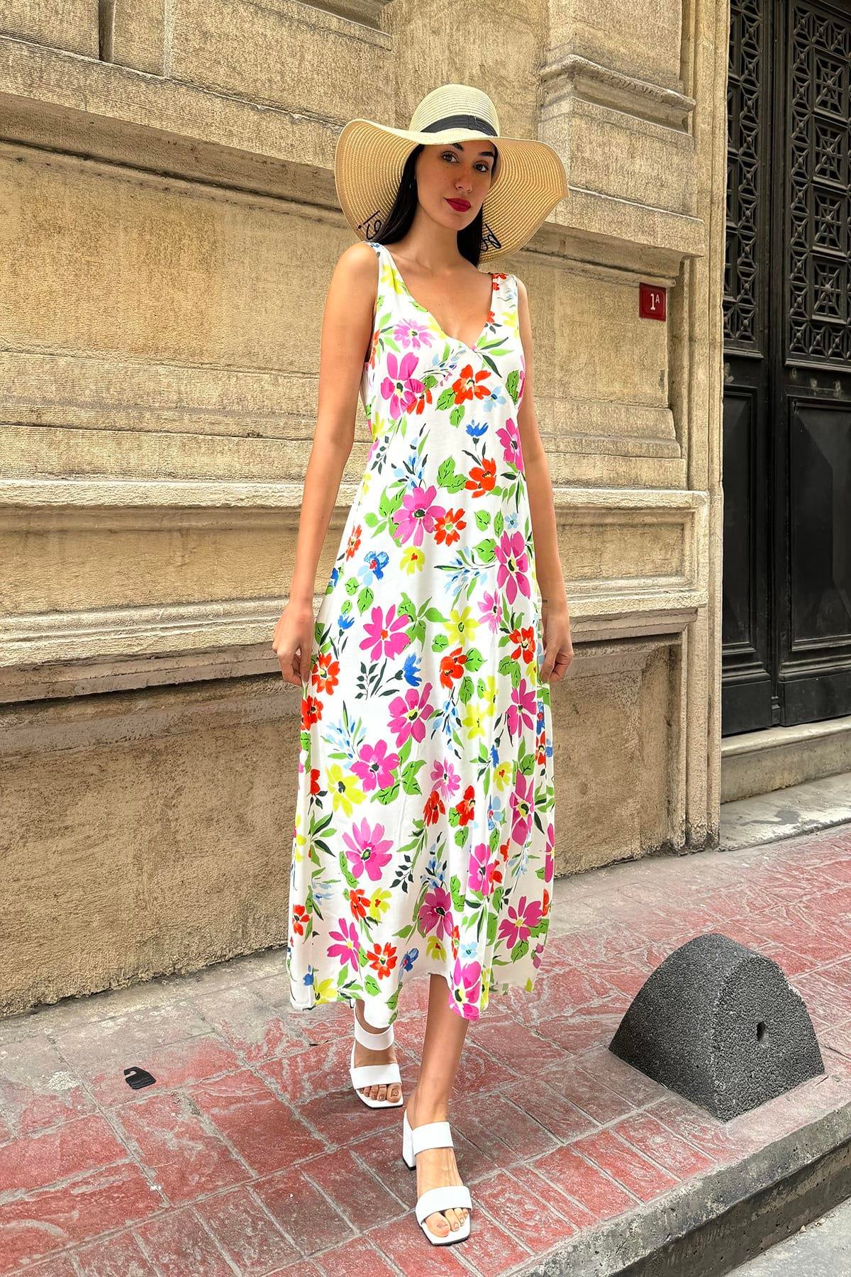 Now Moda V Yaka Desenli Bel Bağlamalı Uzun Fuşya Elbise Now Moda Doğal Viskon V Yaka Desenli Bel Bağlamalı Uzun Fuşya Elbise