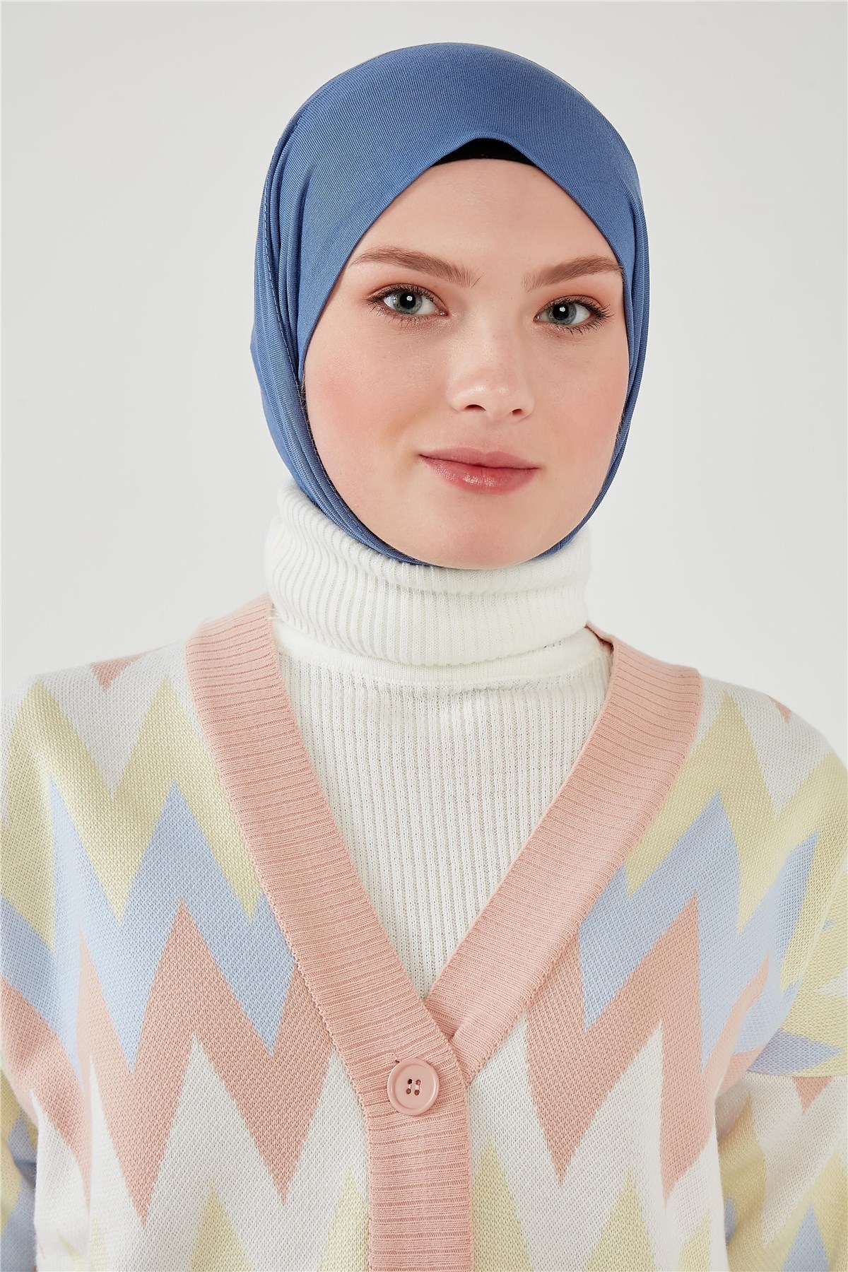 Çıtçıtlı Bone Mavi