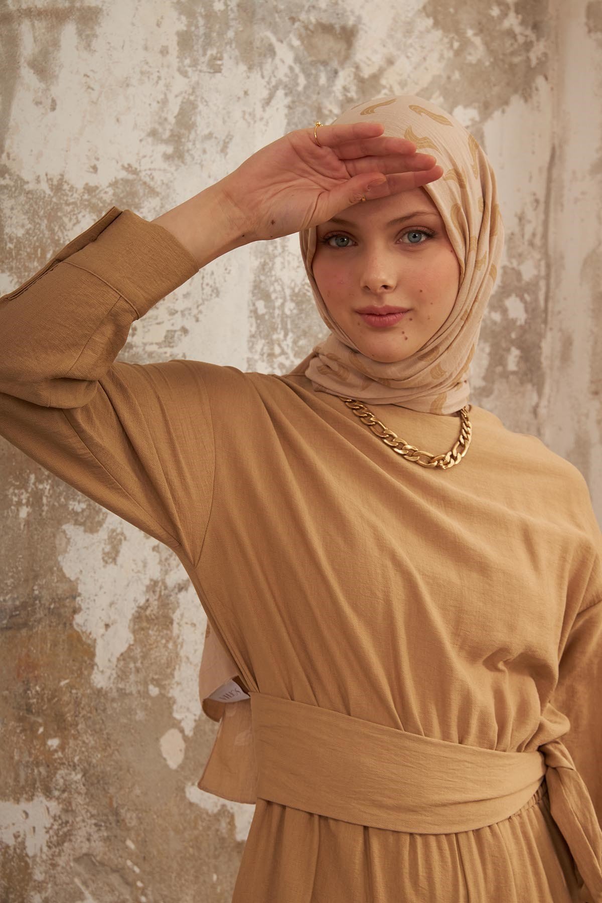 DESENLİ NATUREL KREP ŞAL - KREM