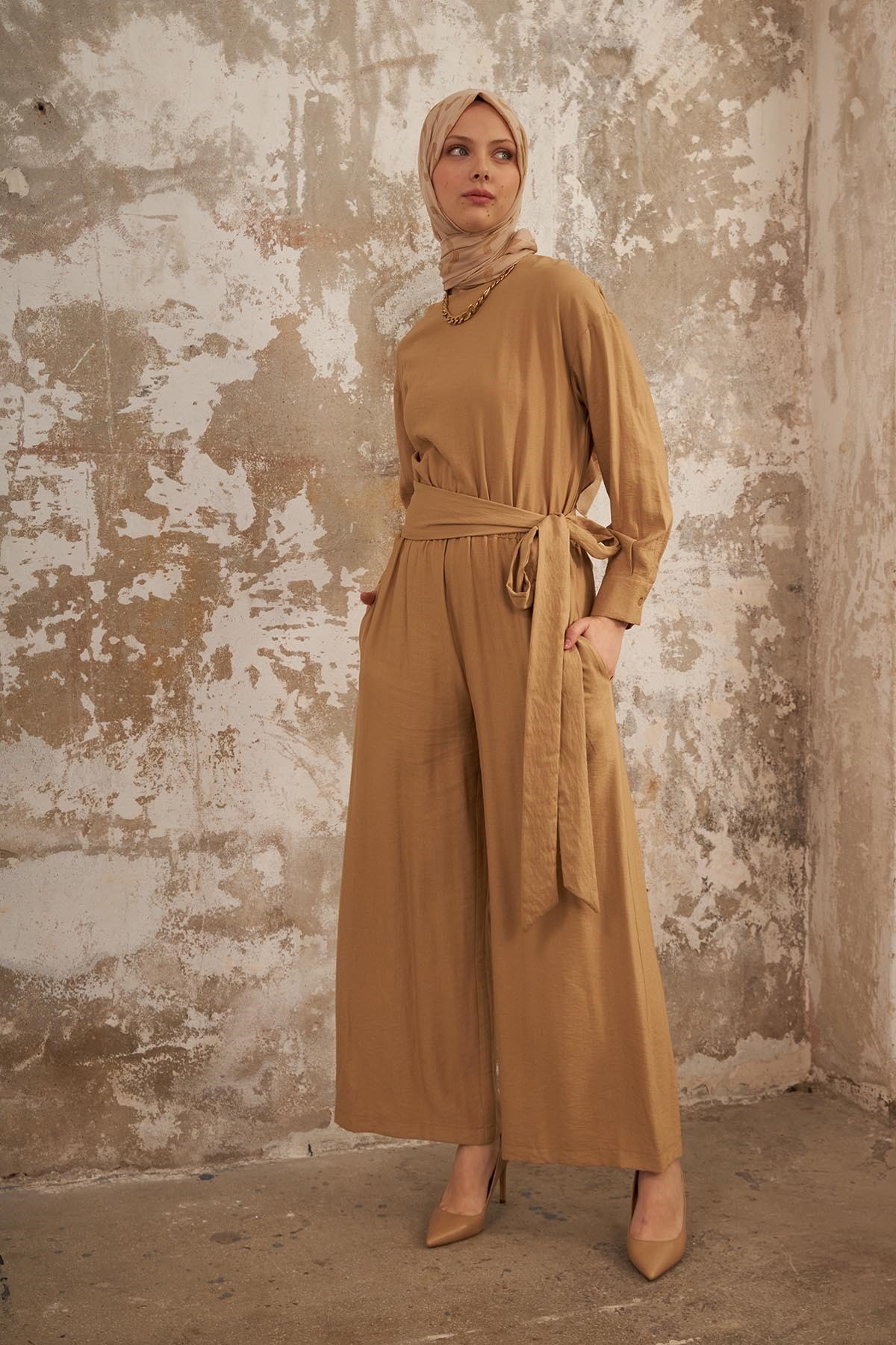 DESENLİ NATUREL KREP ŞAL - KREM