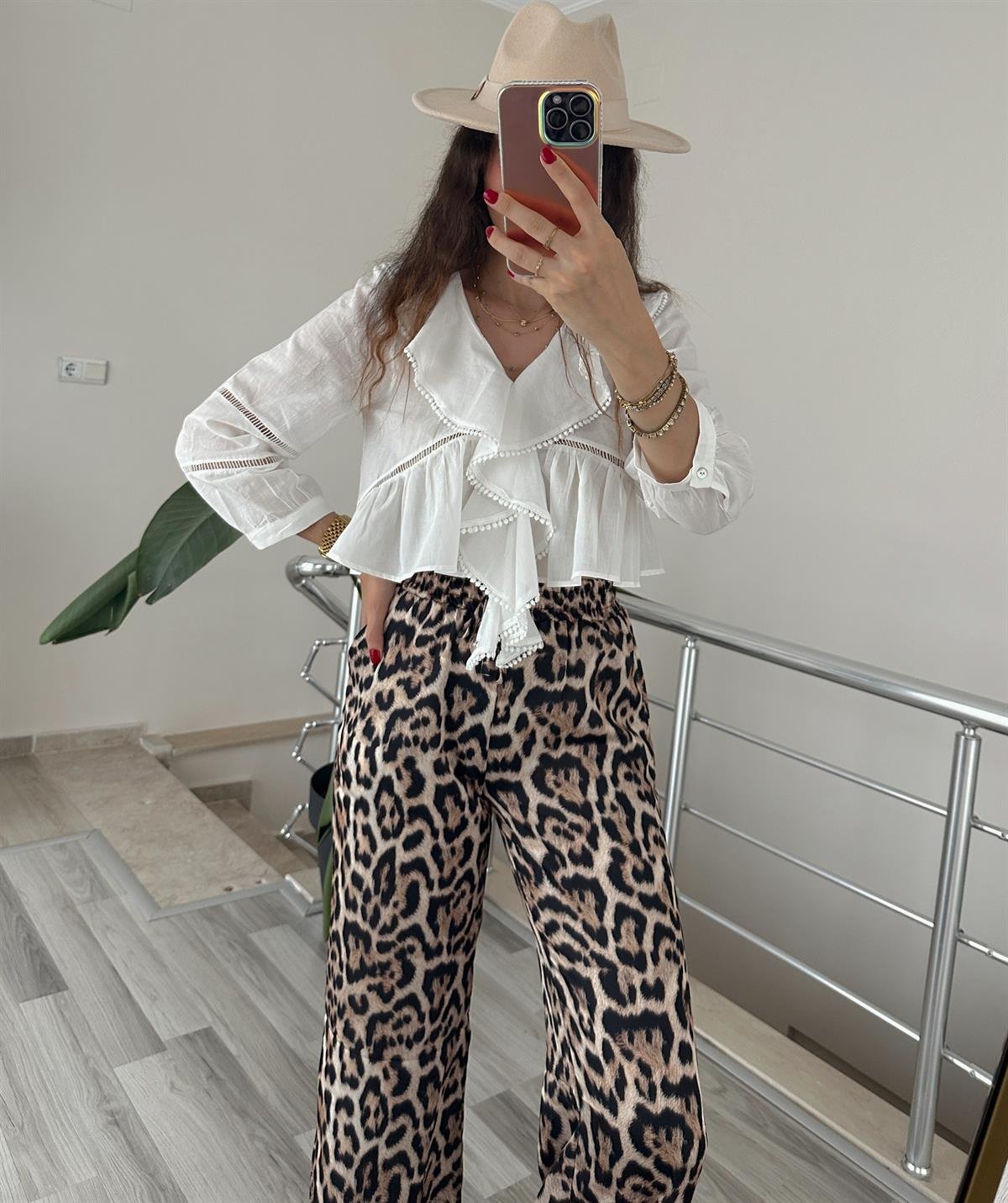 Fırfır detaylı crop bluz 